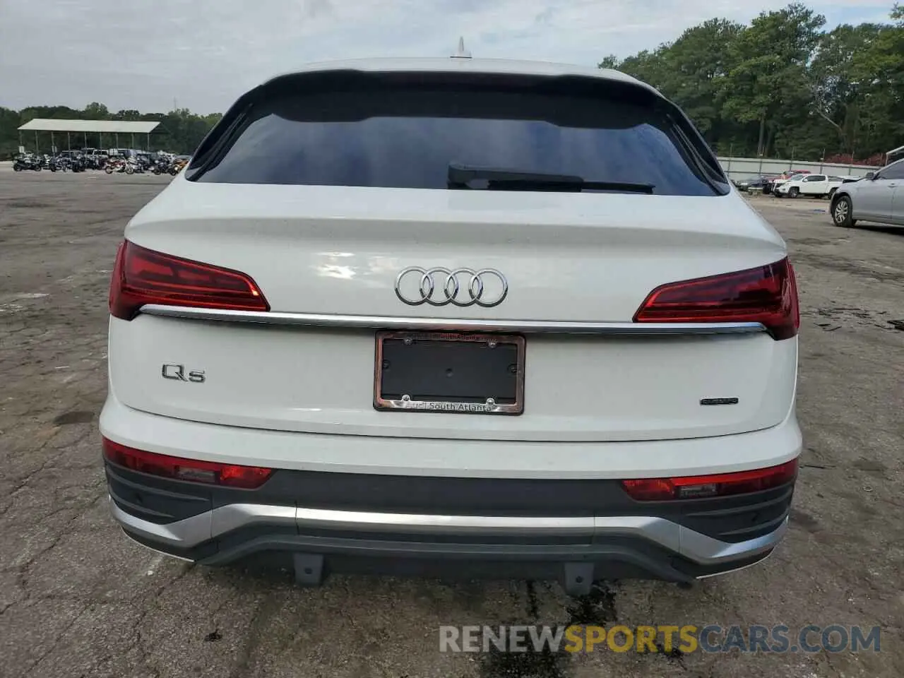 6 Photograph of a damaged car WA15AAFY1N2121079 AUDI Q5 2022