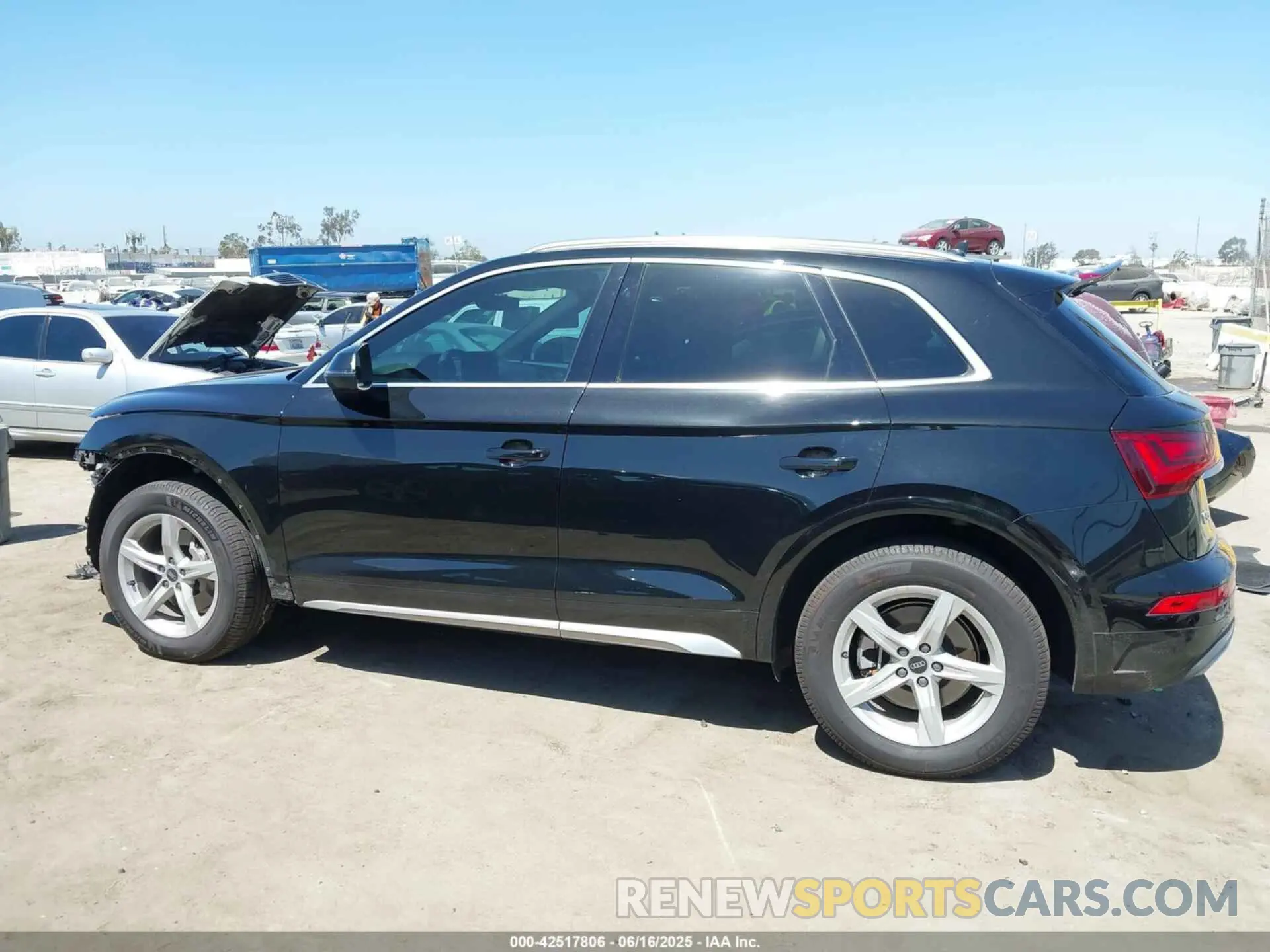 15 Photograph of a damaged car WA1ABAFY7N2112849 AUDI Q5 2022
