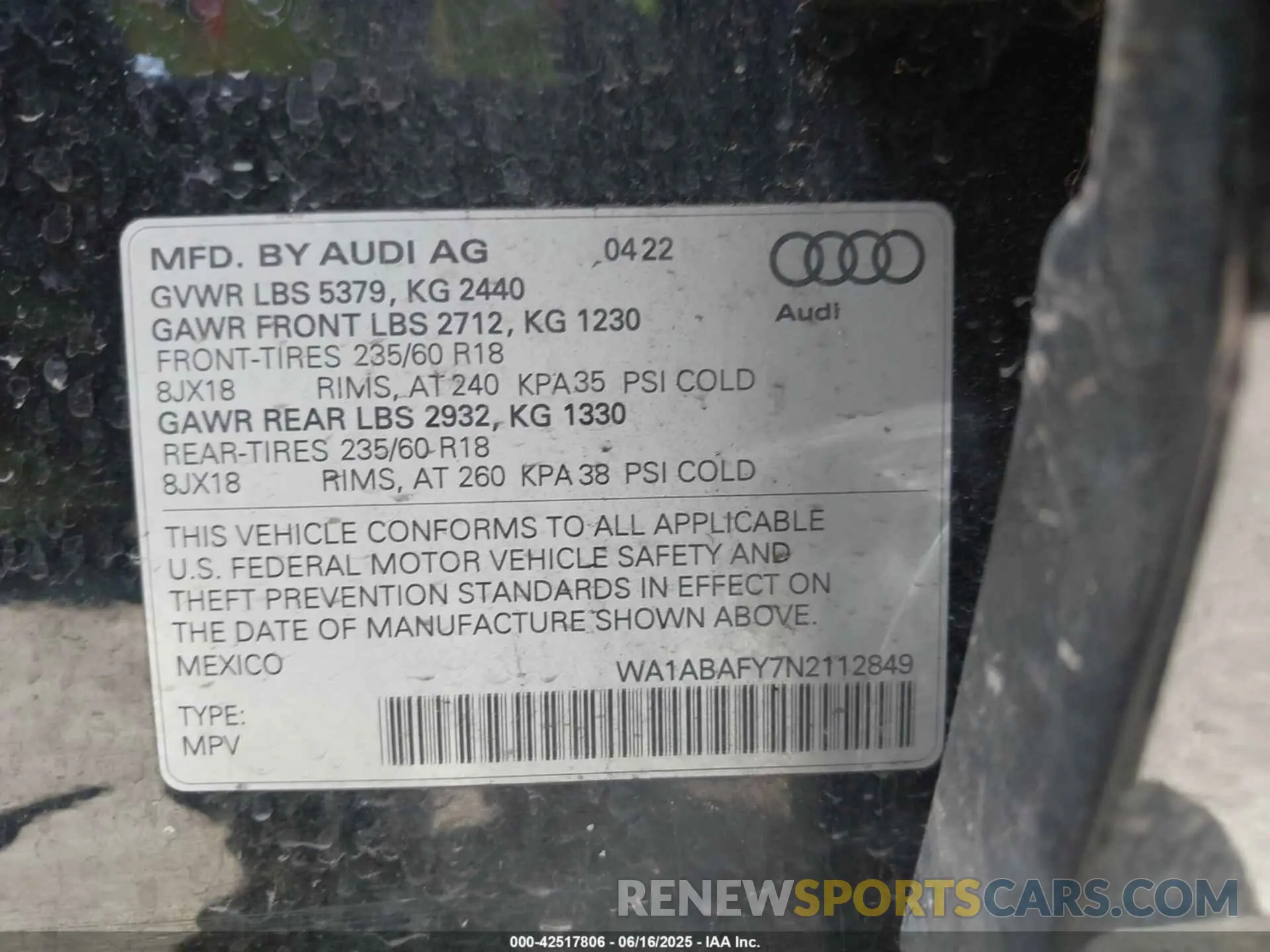 9 Photograph of a damaged car WA1ABAFY7N2112849 AUDI Q5 2022