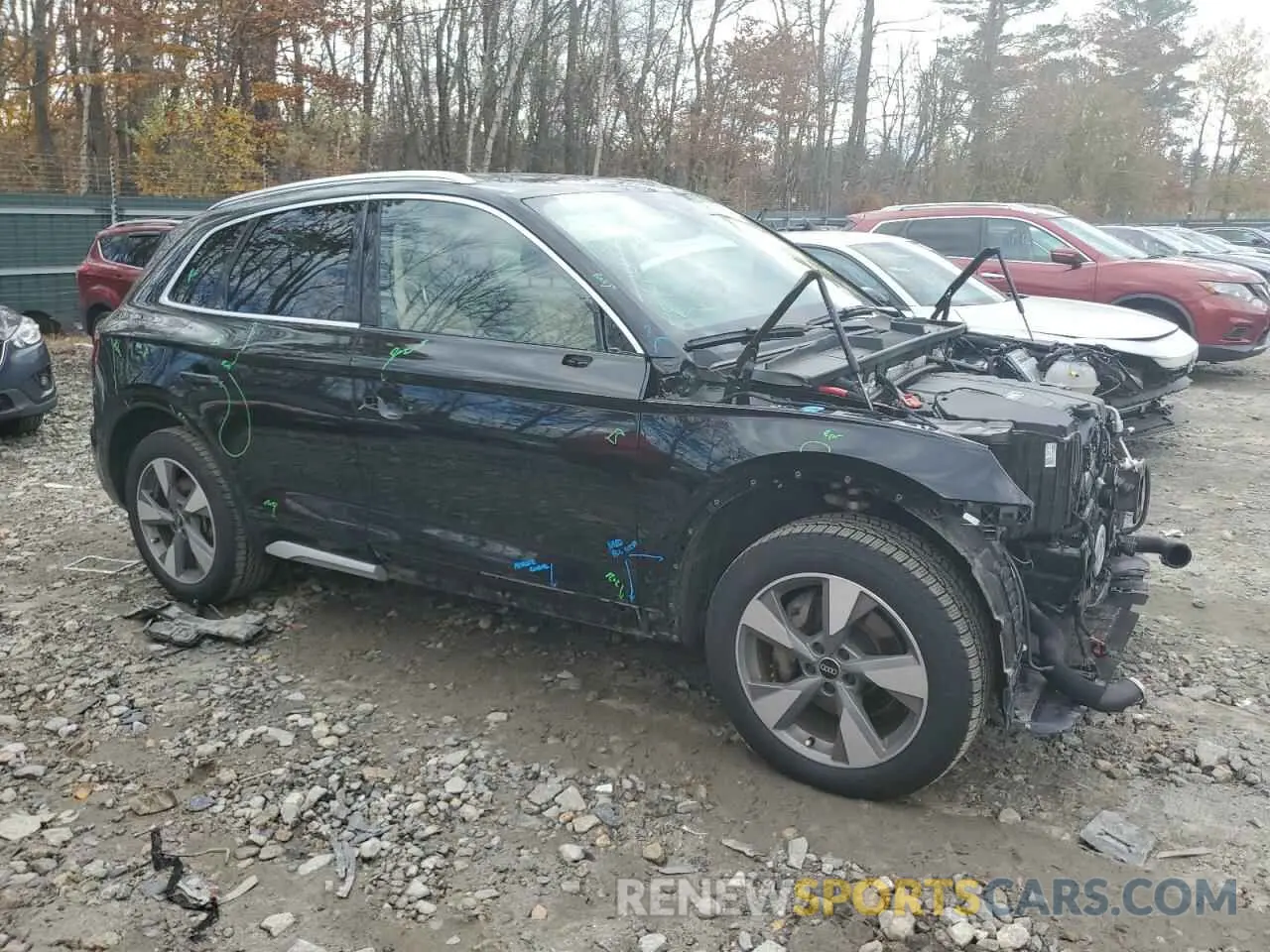 4 Photograph of a damaged car WA1BBAFY2N2126324 AUDI Q5 2022