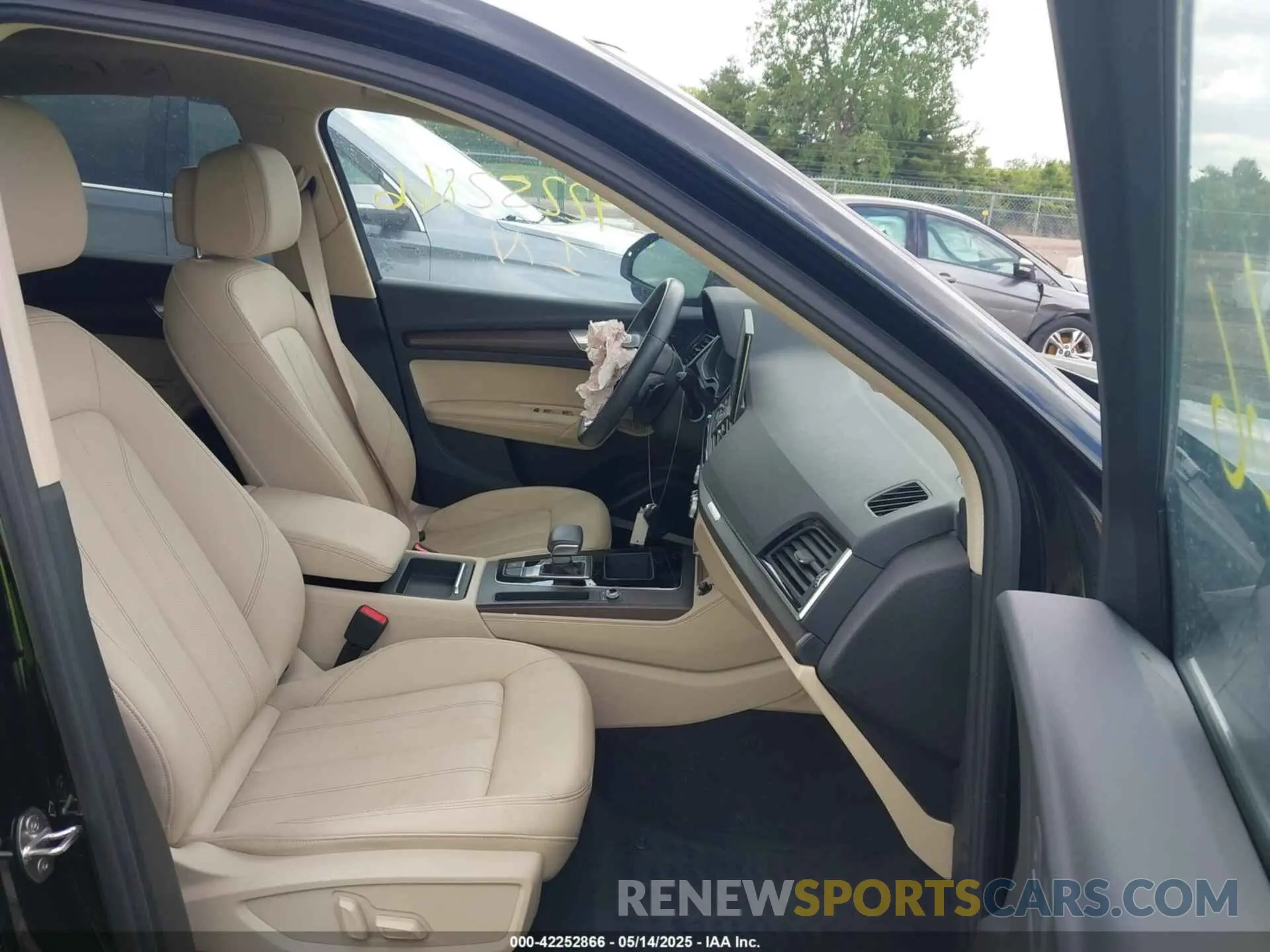 5 Фотография поврежденного автомобиля WA1BBAFY5N2135244 AUDI Q5 2022