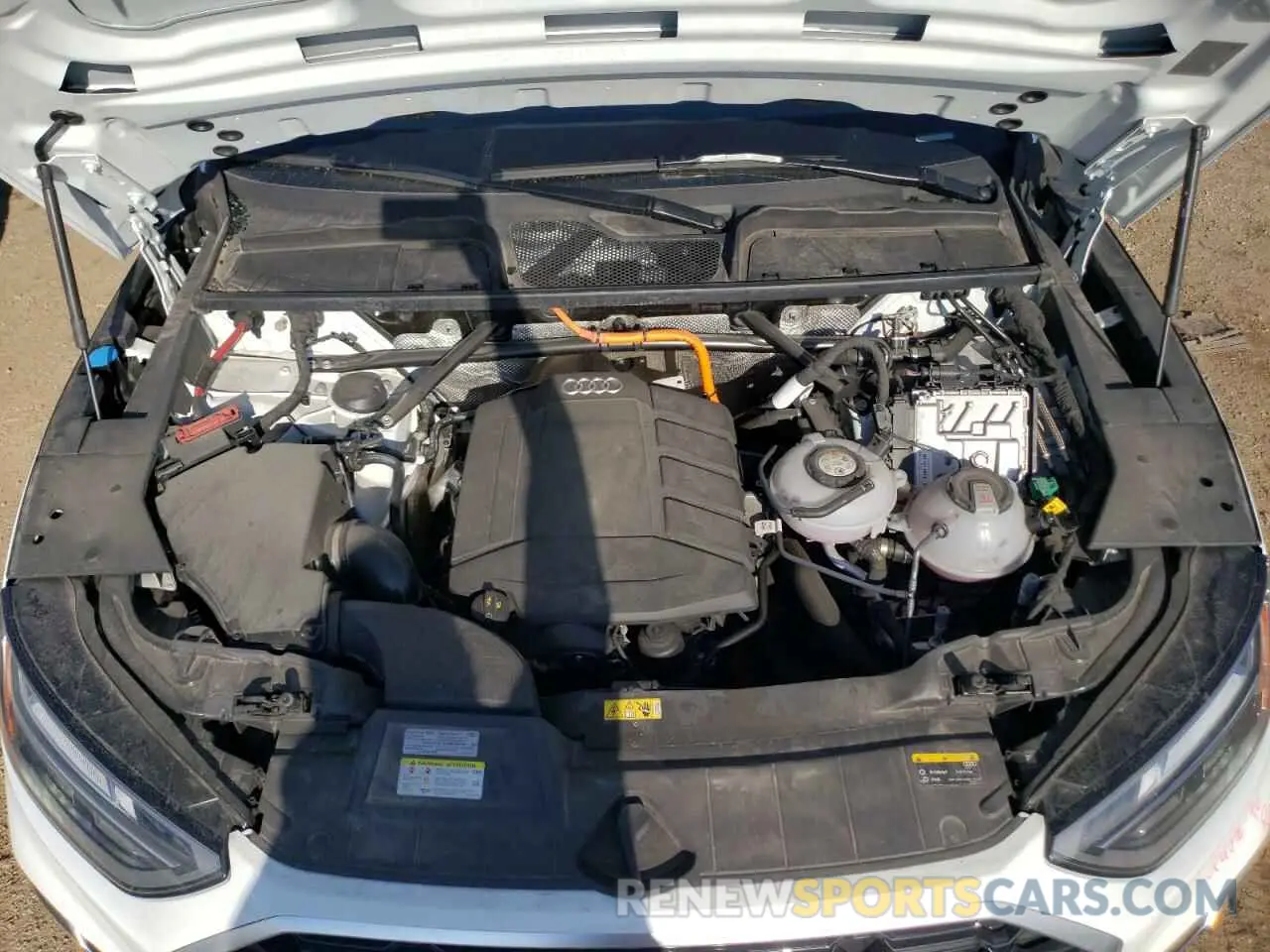 11 Photograph of a damaged car WA1E2AFY7N2080731 AUDI Q5 2022