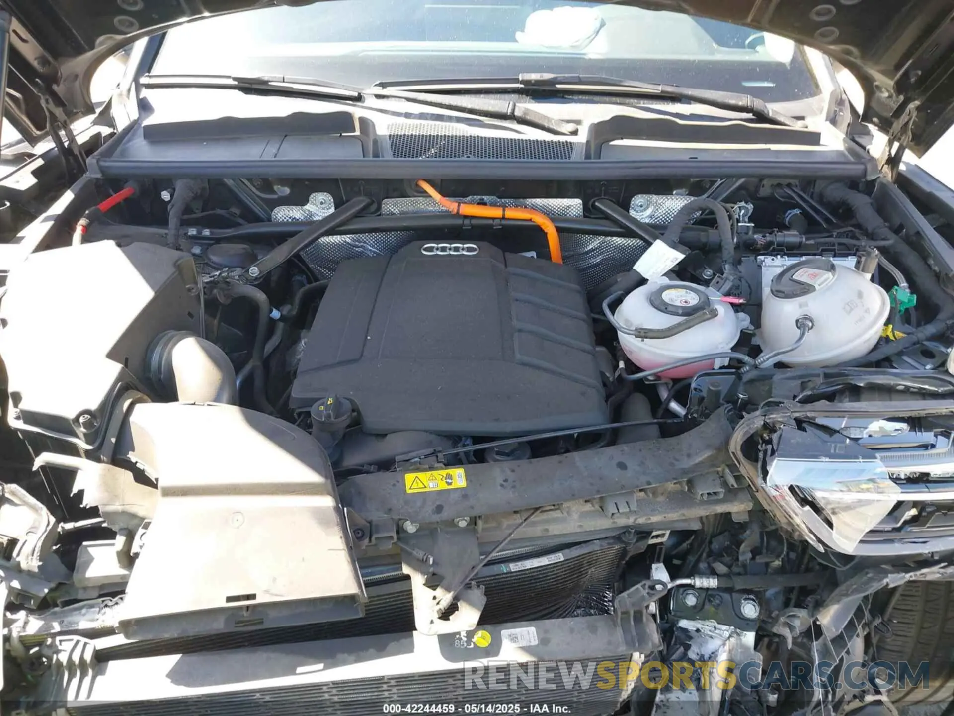 10 Photograph of a damaged car WA1E2AFYXN2014254 AUDI Q5 2022