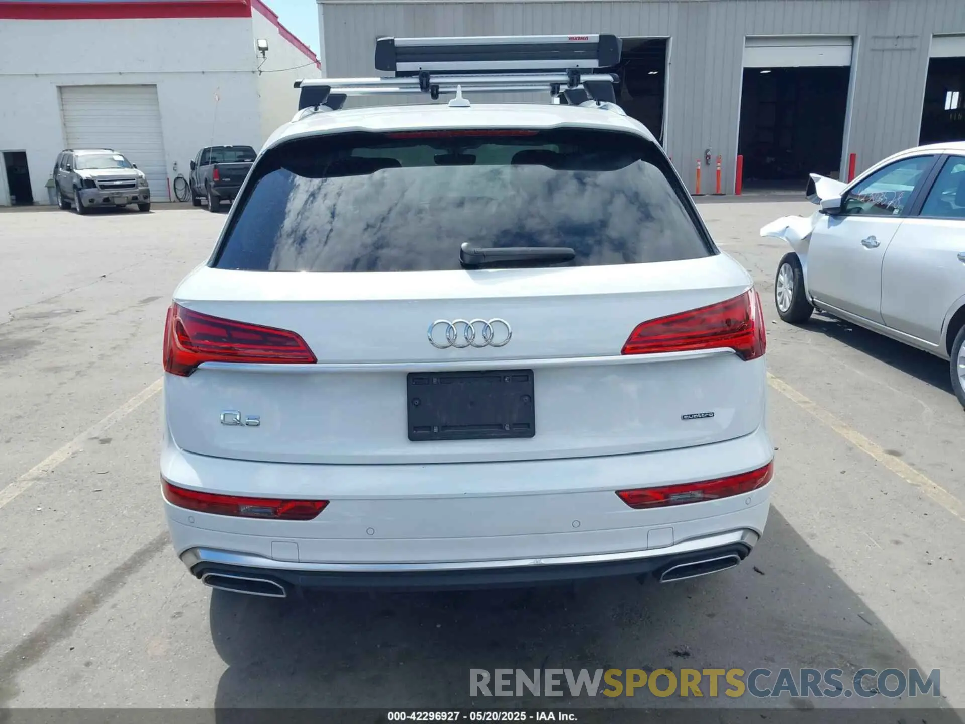 17 Фотография поврежденного автомобиля WA1EAAFY0N2021054 AUDI Q5 2022