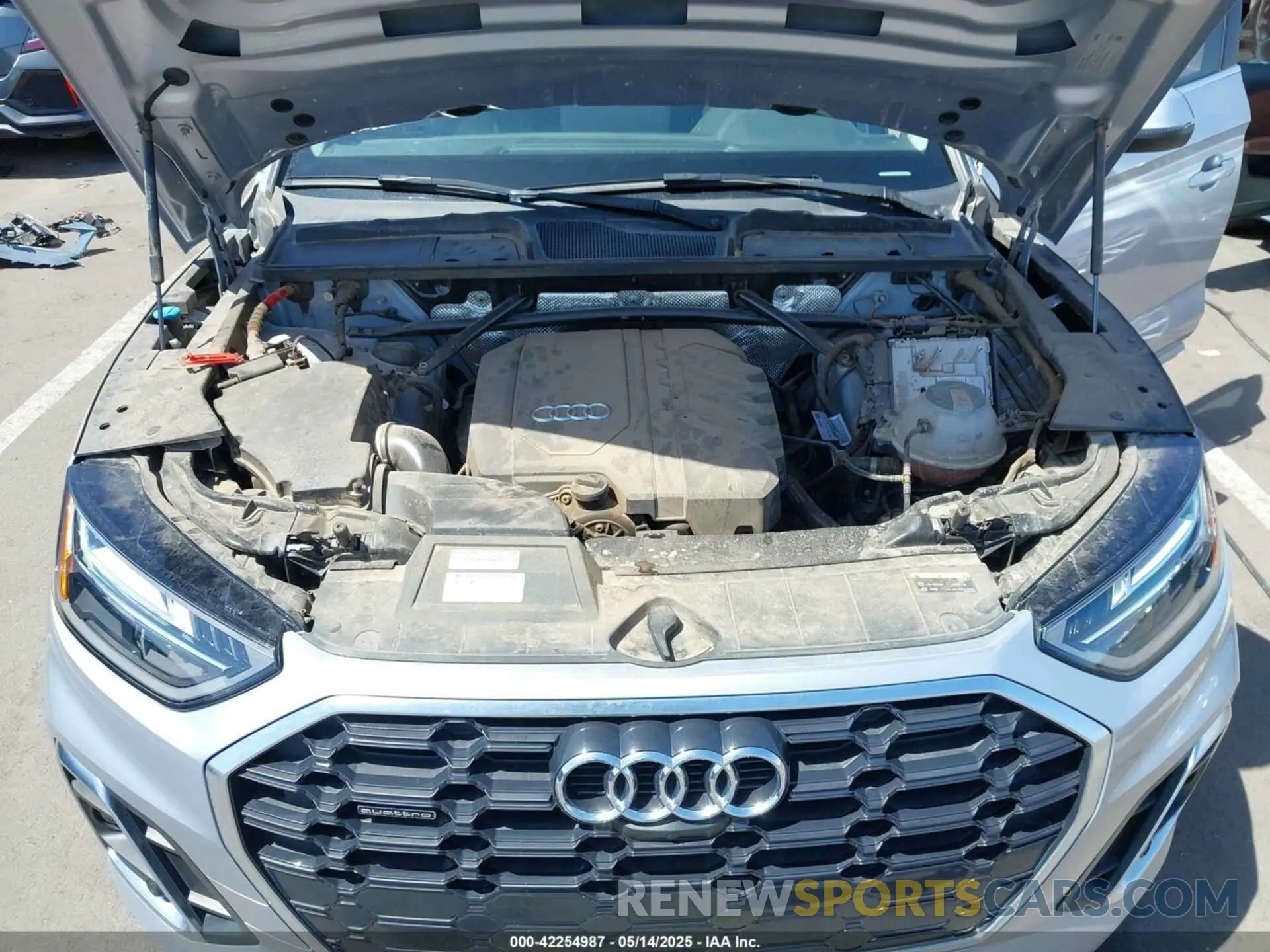 10 Фотография поврежденного автомобиля WA1EAAFY0N2105214 AUDI Q5 2022