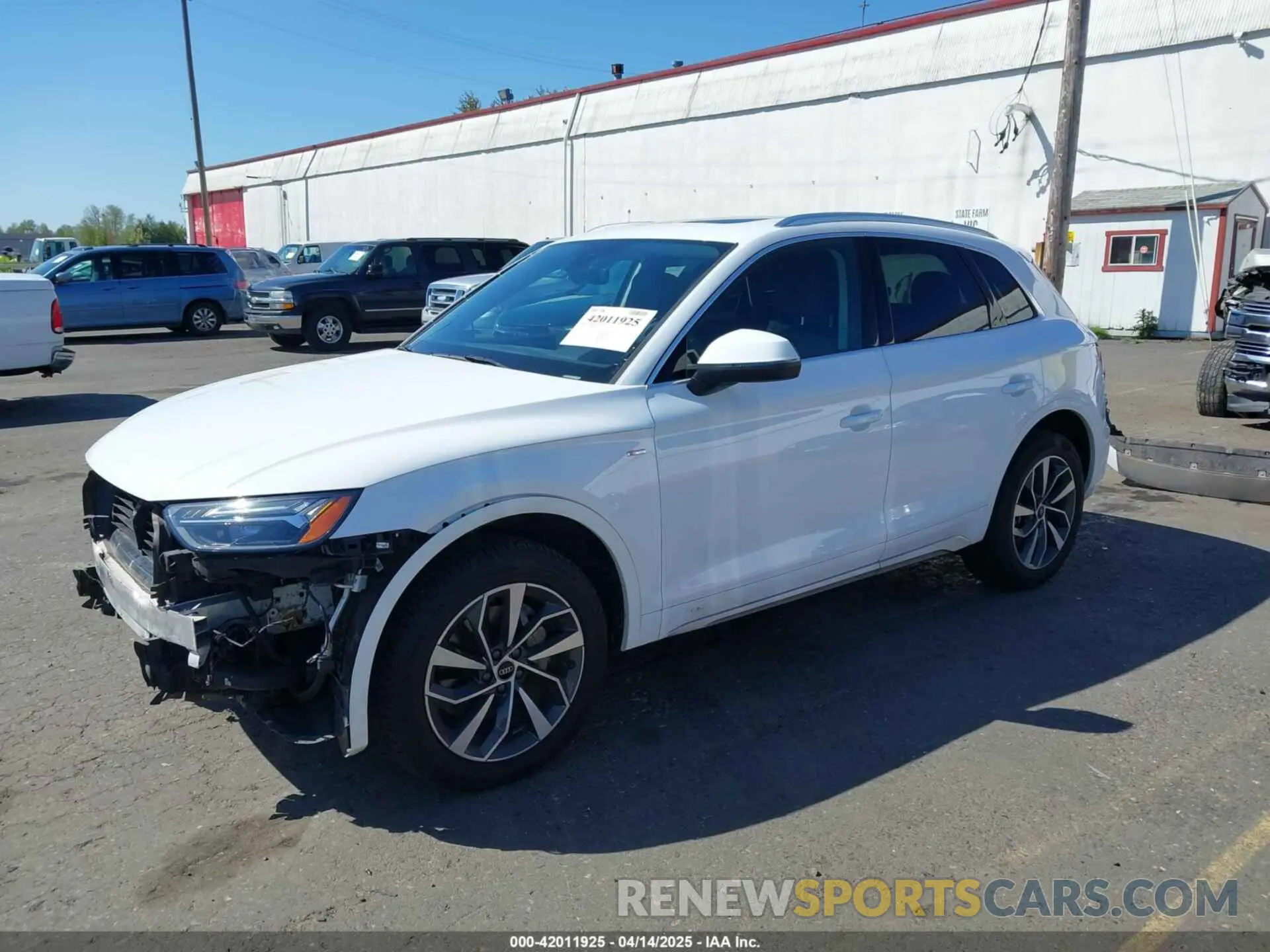 2 Фотография поврежденного автомобиля WA1EAAFY0N2112616 AUDI Q5 2022