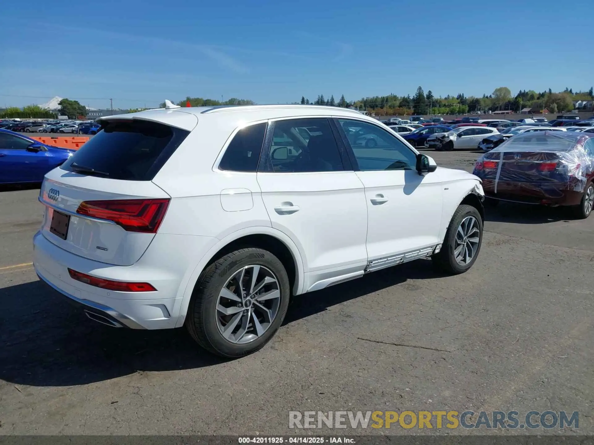 4 Фотография поврежденного автомобиля WA1EAAFY0N2112616 AUDI Q5 2022