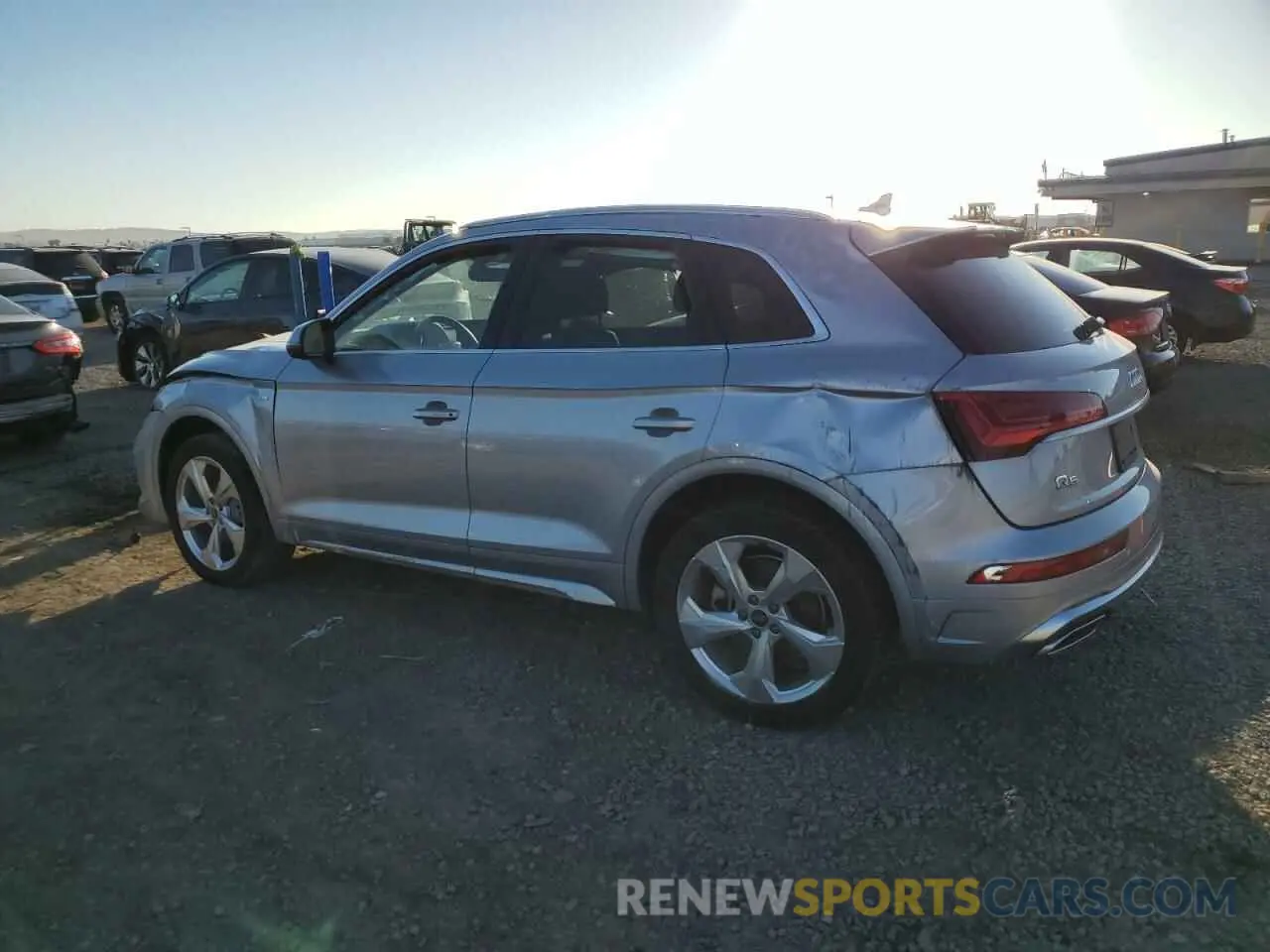 2 Photograph of a damaged car WA1EAAFY0N2130050 AUDI Q5 2022