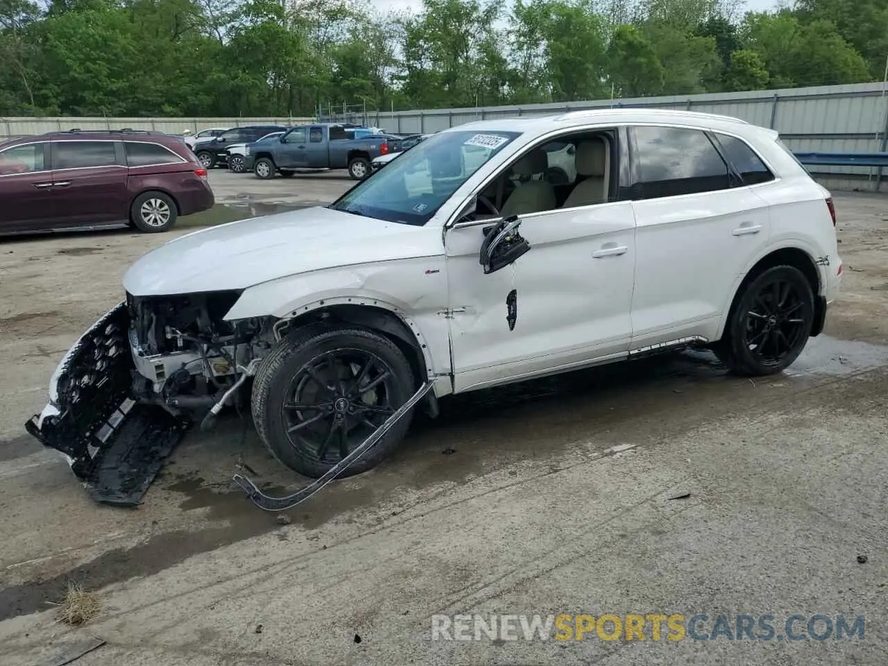 1 Фотография поврежденного автомобиля WA1EAAFY1N2015893 AUDI Q5 2022