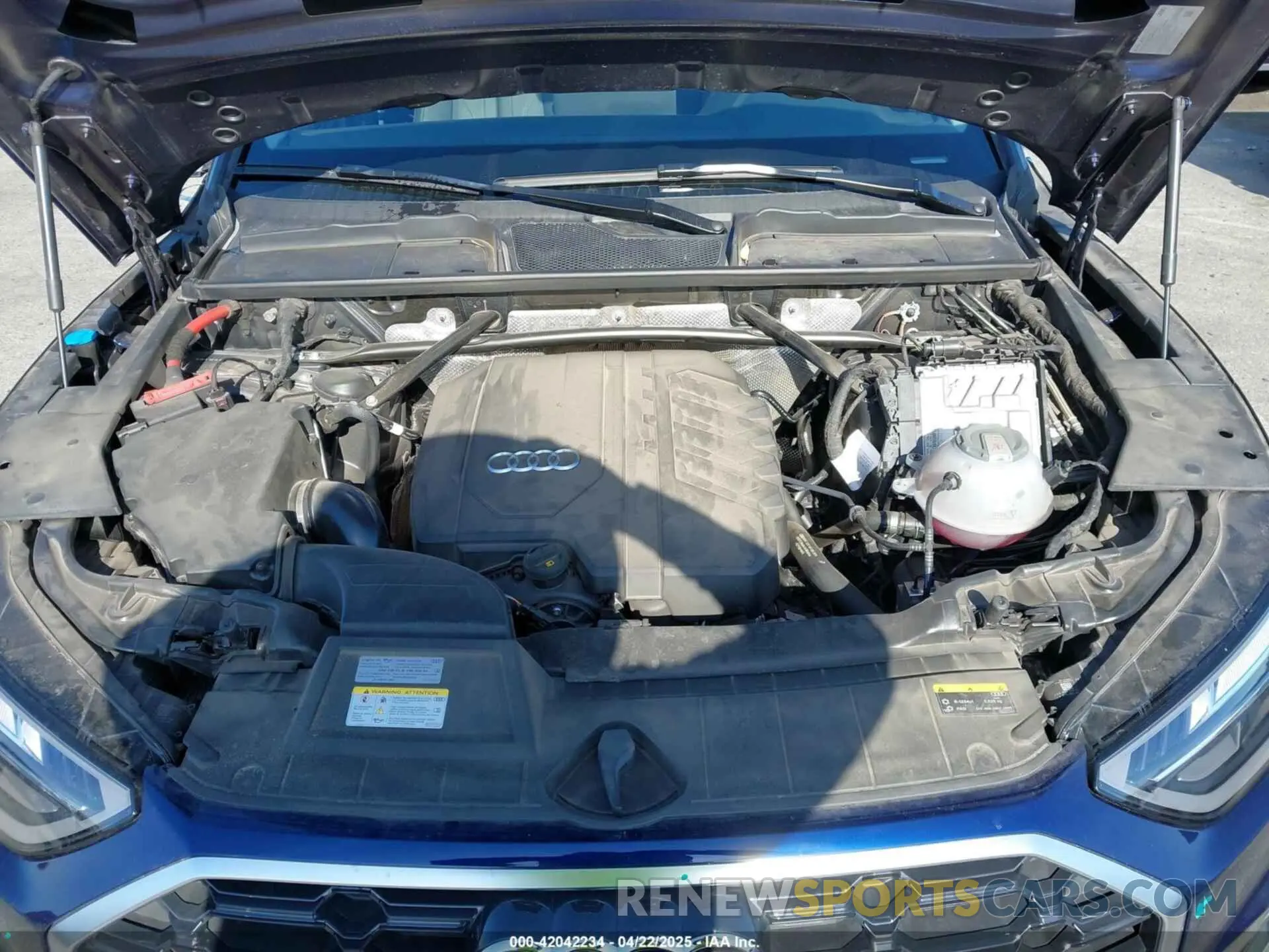 10 Фотография поврежденного автомобиля WA1EAAFY3N2118376 AUDI Q5 2022