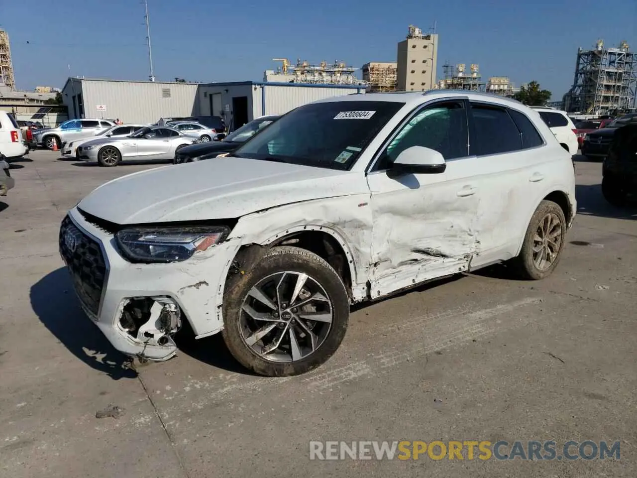 1 Фотография поврежденного автомобиля WA1EAAFY5N2133719 AUDI Q5 2022
