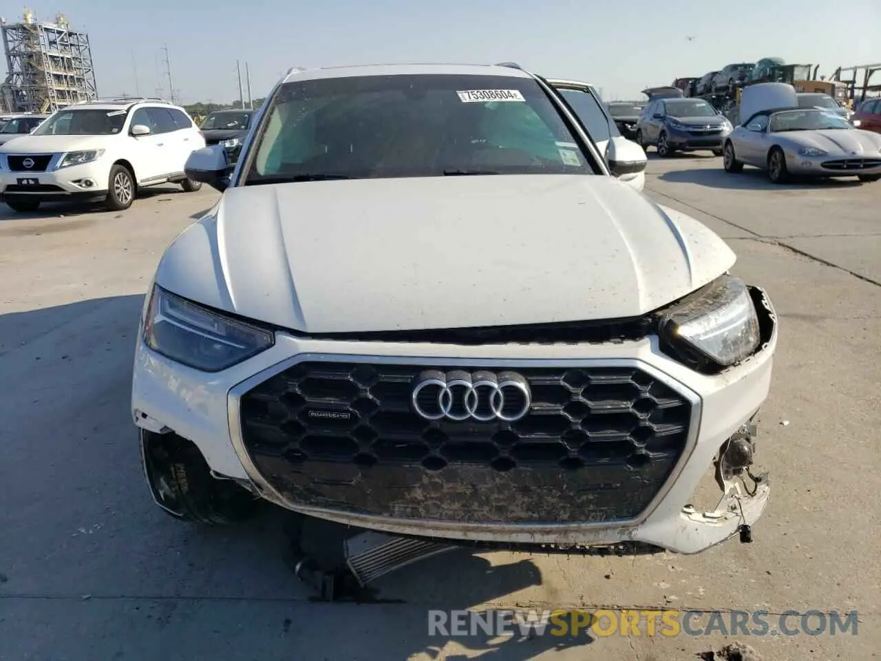 12 Фотография поврежденного автомобиля WA1EAAFY5N2133719 AUDI Q5 2022