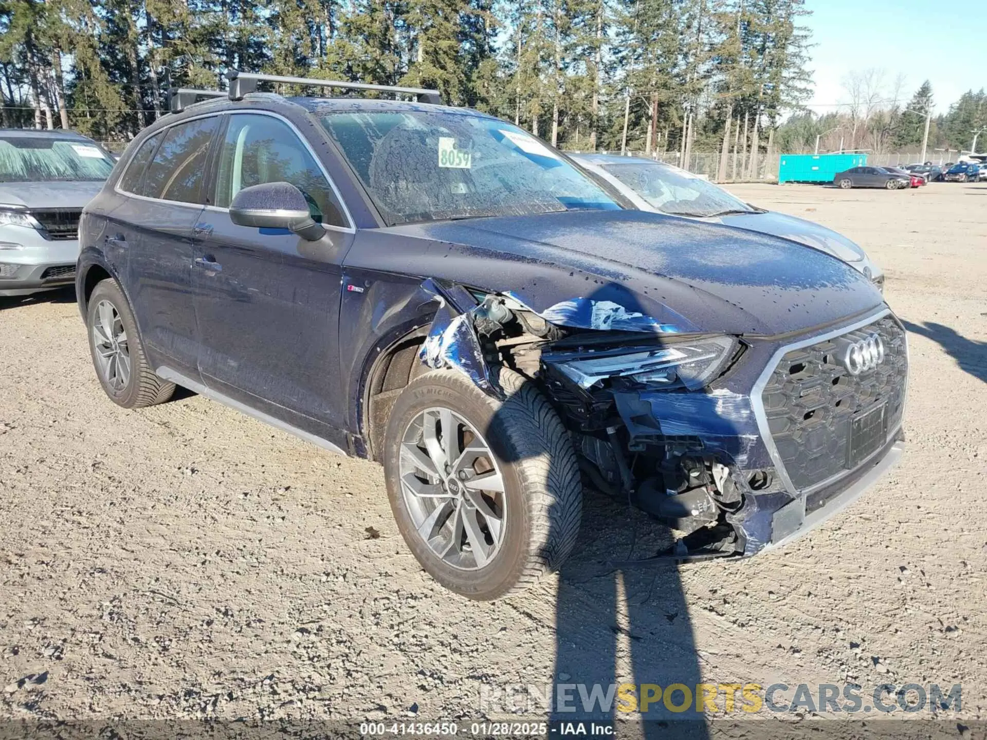 1 Photograph of a damaged car WA1EAAFY6N2043298 AUDI Q5 2022