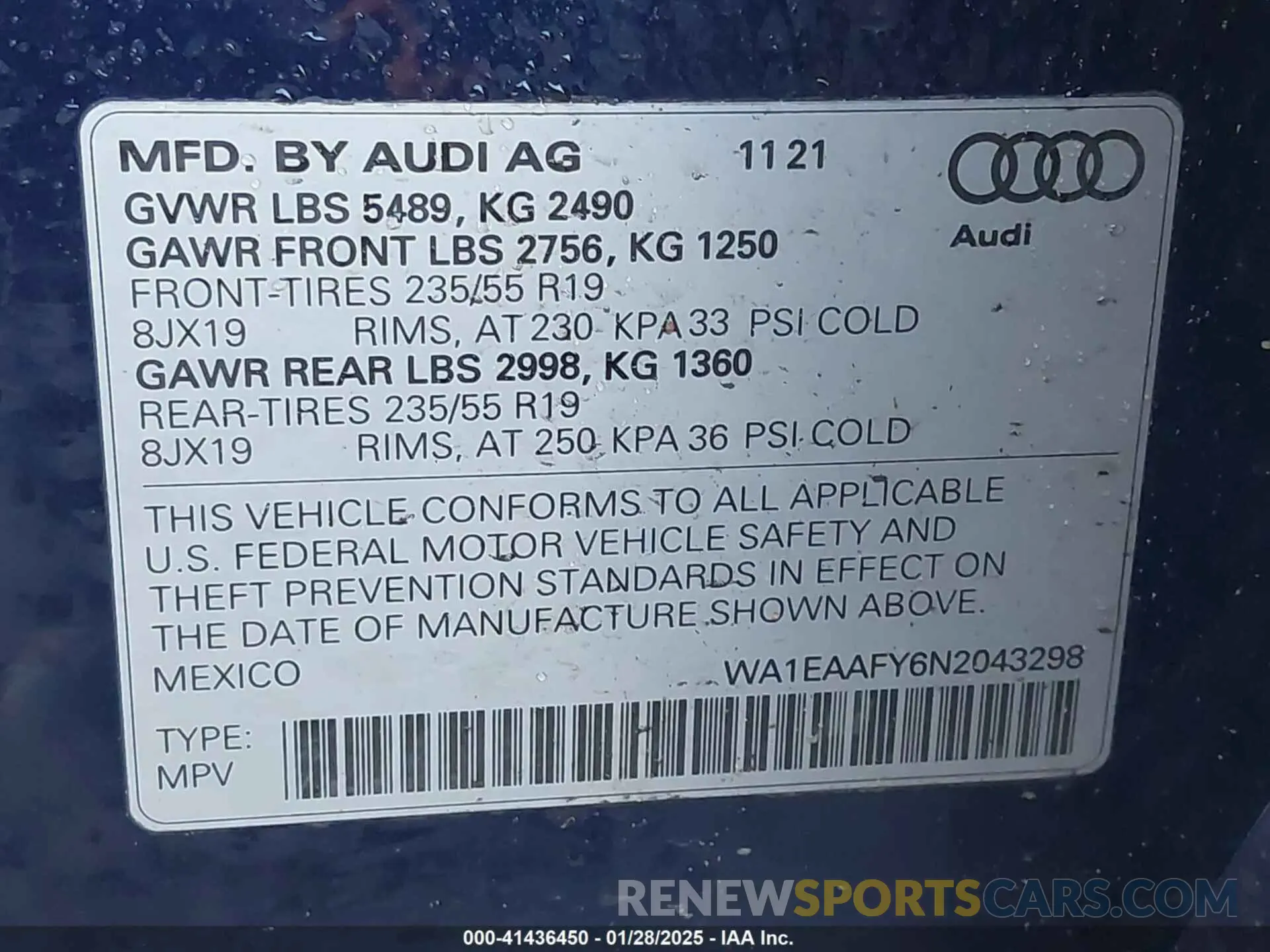 9 Photograph of a damaged car WA1EAAFY6N2043298 AUDI Q5 2022