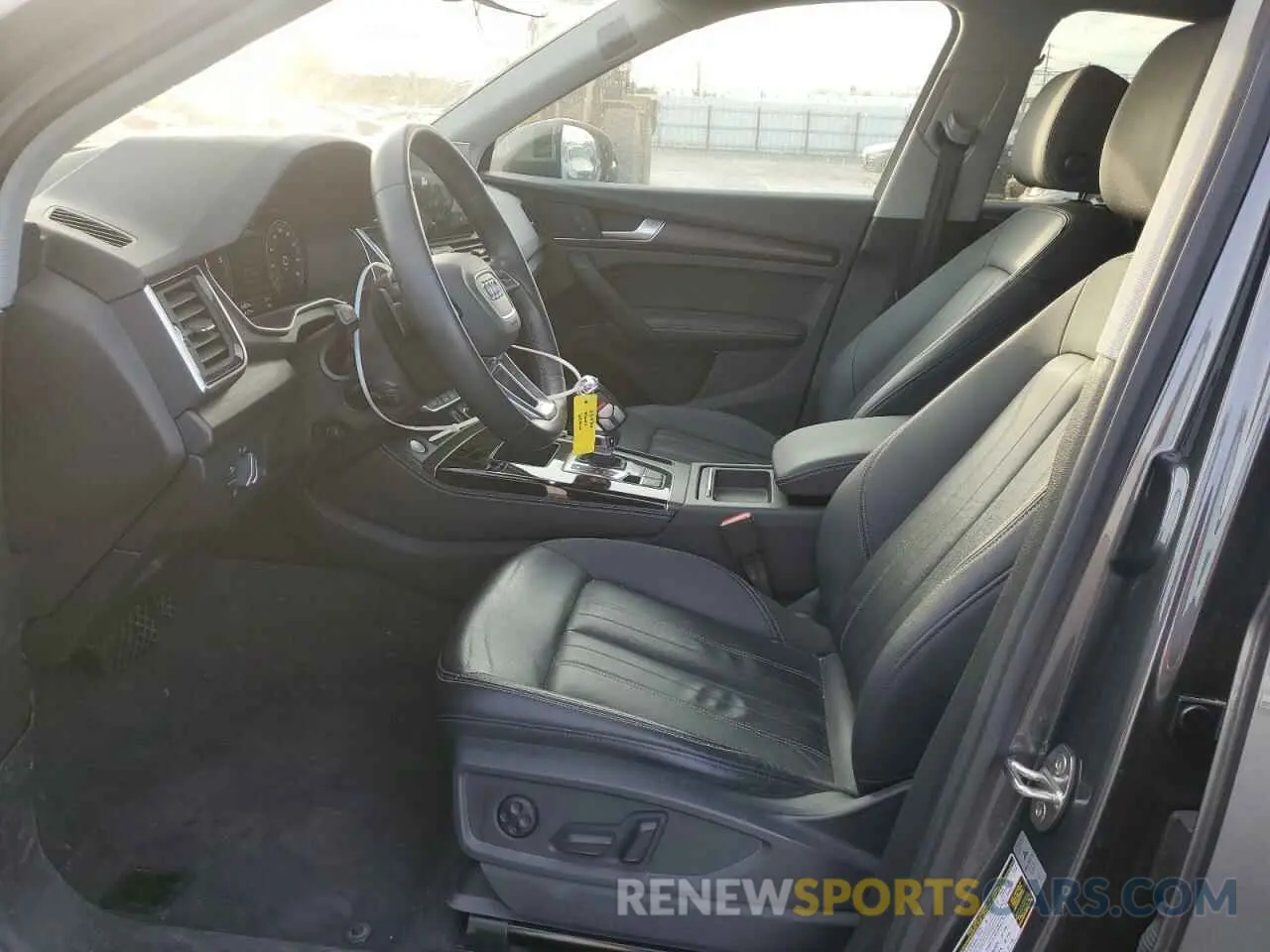 7 Фотография поврежденного автомобиля WA1EAAFY6N2048694 AUDI Q5 2022