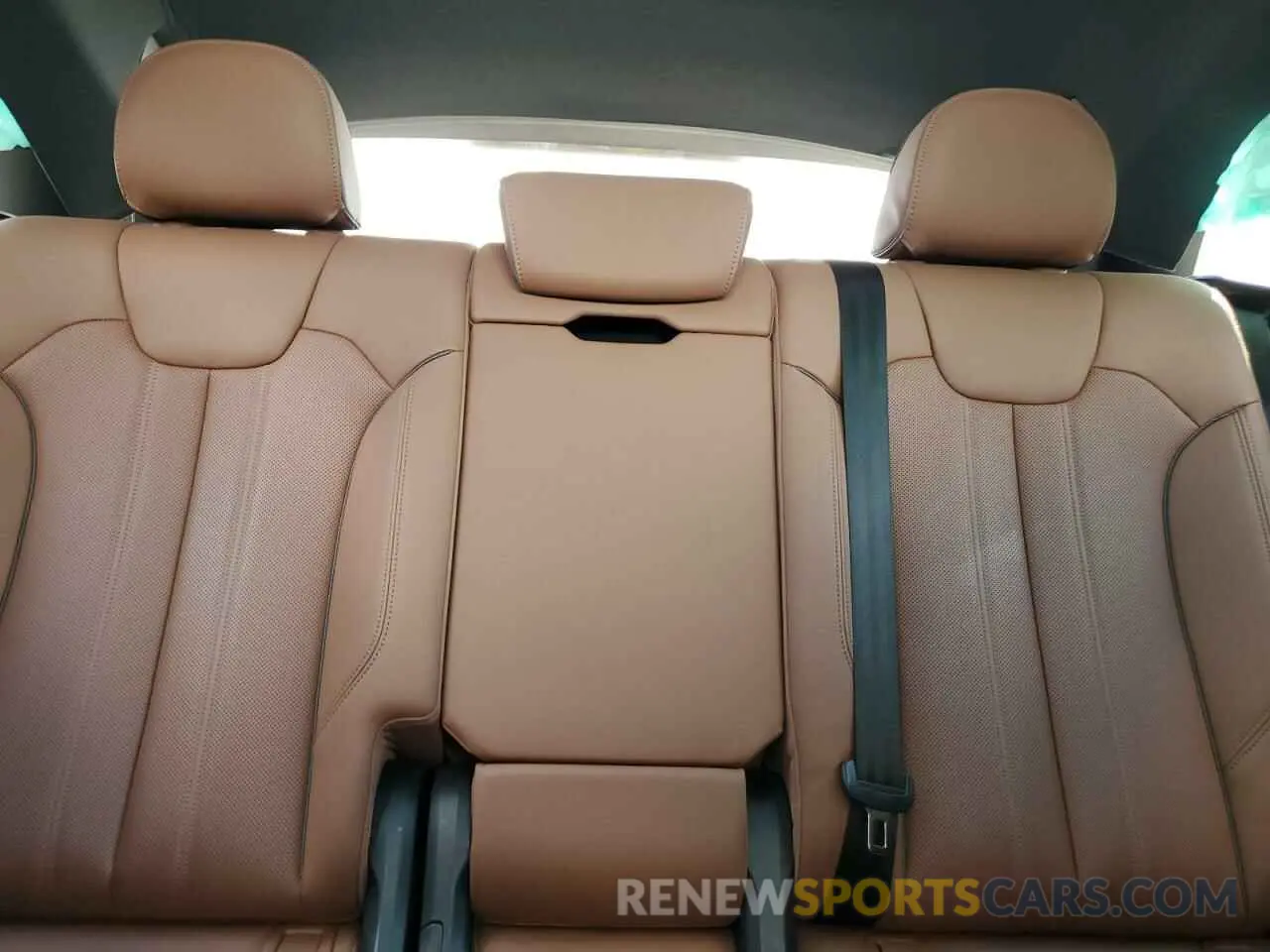 10 Фотография поврежденного автомобиля WA1EAAFY7N2049045 AUDI Q5 2022