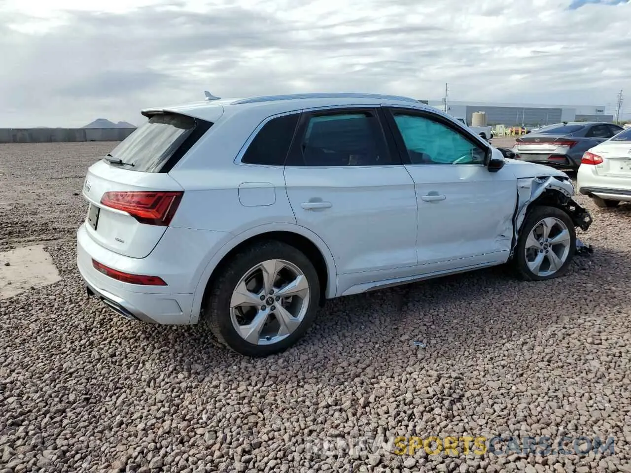 3 Фотография поврежденного автомобиля WA1EAAFY7N2049045 AUDI Q5 2022