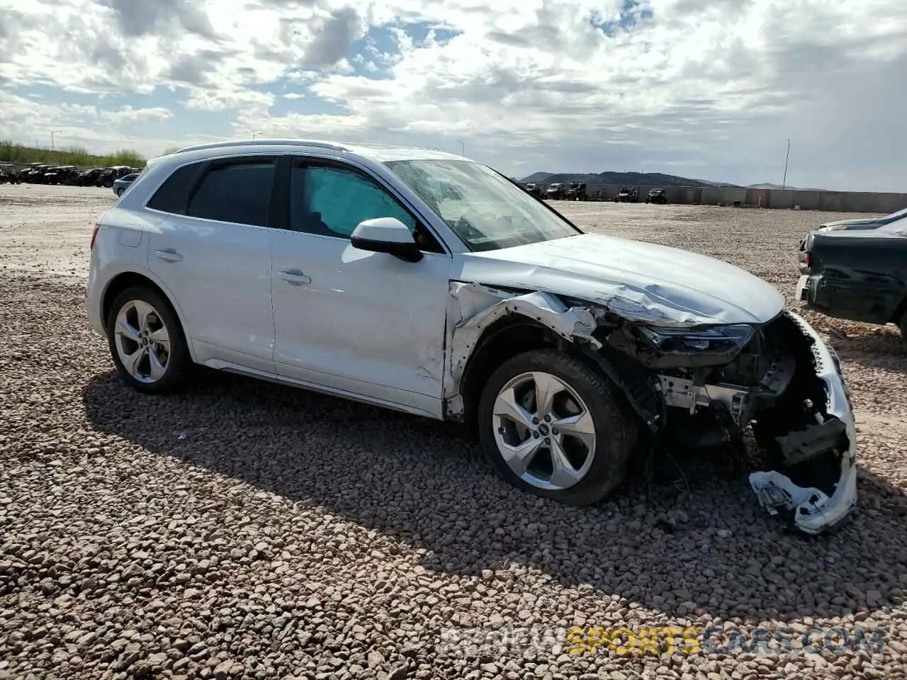 4 Фотография поврежденного автомобиля WA1EAAFY7N2049045 AUDI Q5 2022