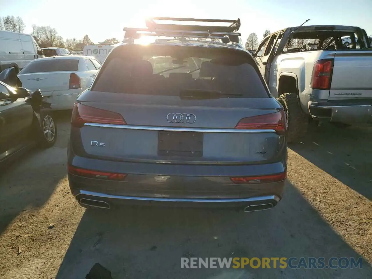 6 Photograph of a damaged car WA1EAAFY7N2071661 AUDI Q5 2022
