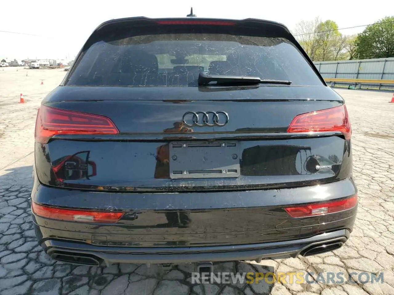 6 Фотография поврежденного автомобиля WA1EAAFY8N2054528 AUDI Q5 2022
