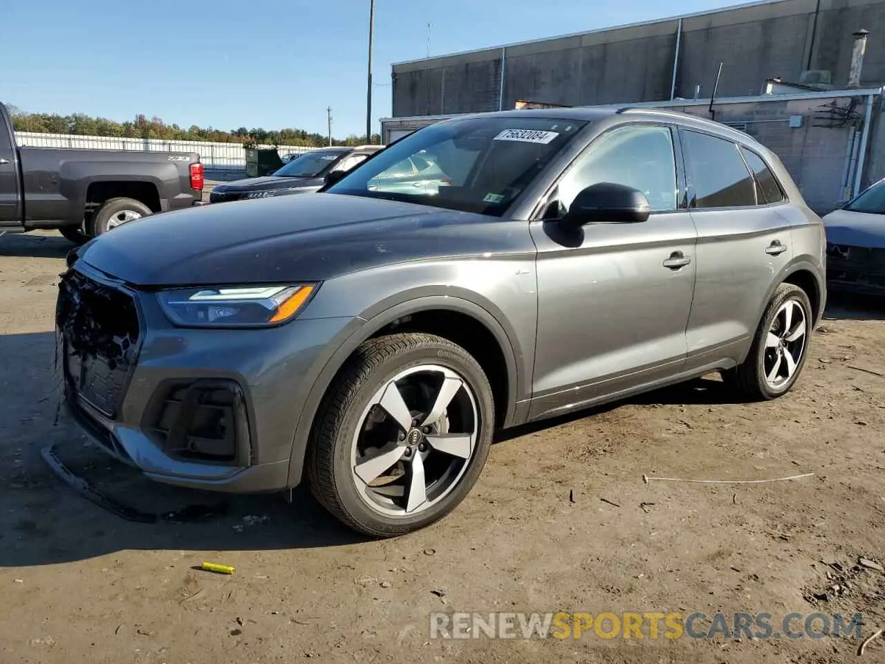 1 Photograph of a damaged car WA1EAAFY8N2097511 AUDI Q5 2022