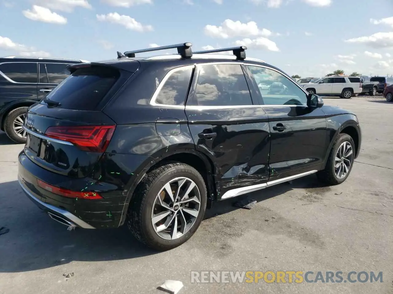 3 Photograph of a damaged car WA1EAAFY8N2110662 AUDI Q5 2022