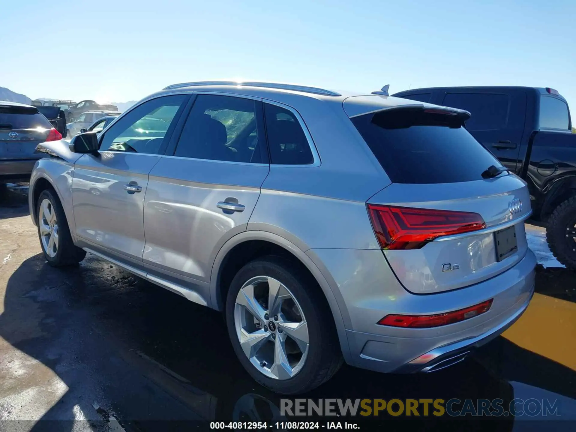 3 Photograph of a damaged car WA1EAAFY9N2004544 AUDI Q5 2022