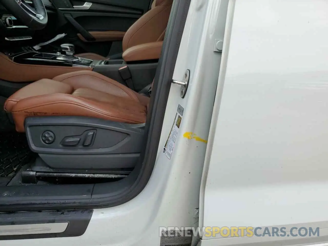 13 Photograph of a damaged car WA1EAAFYXN2051677 AUDI Q5 2022
