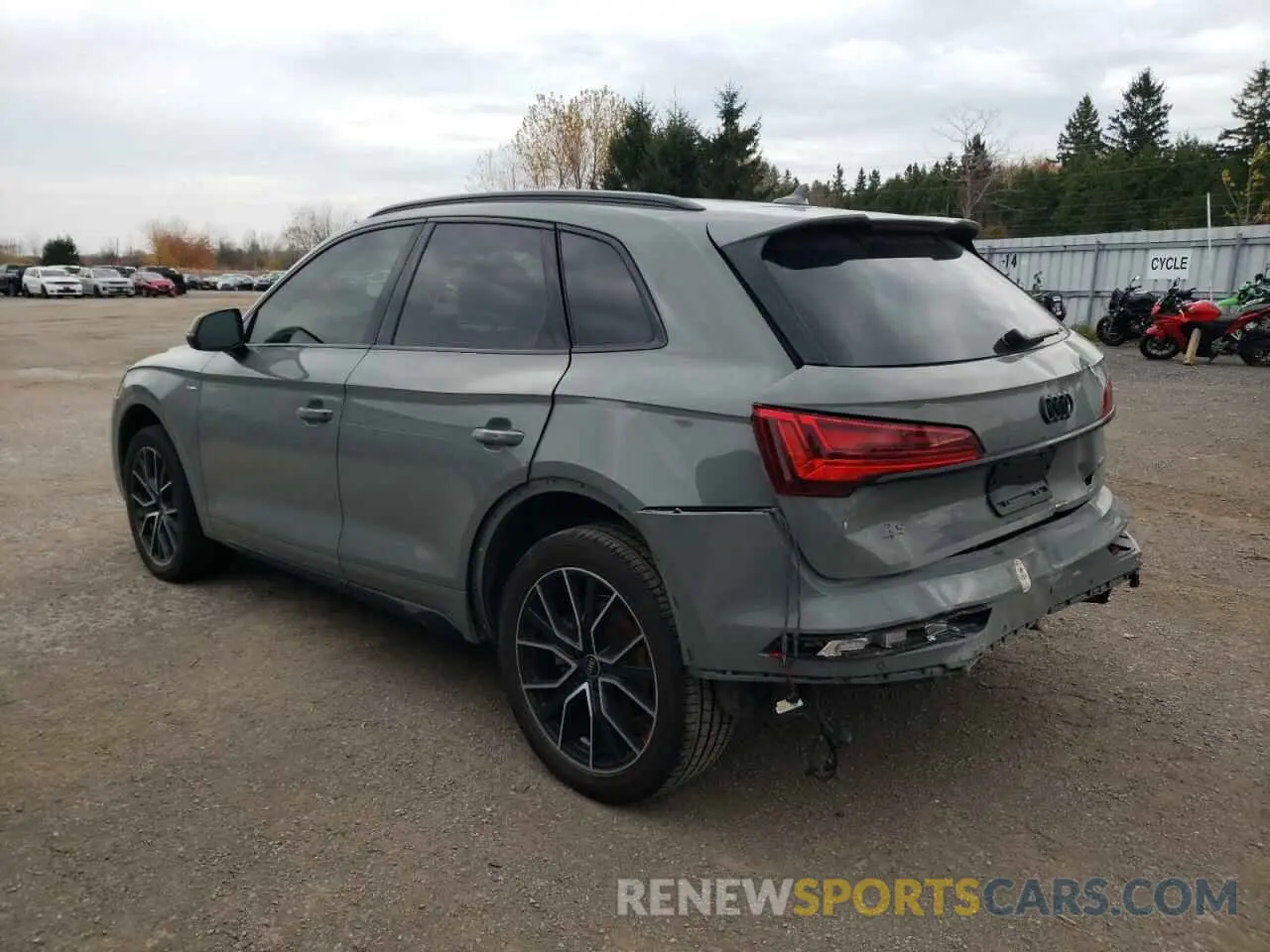 2 Photograph of a damaged car WA1EABFY9N2095109 AUDI Q5 2022
