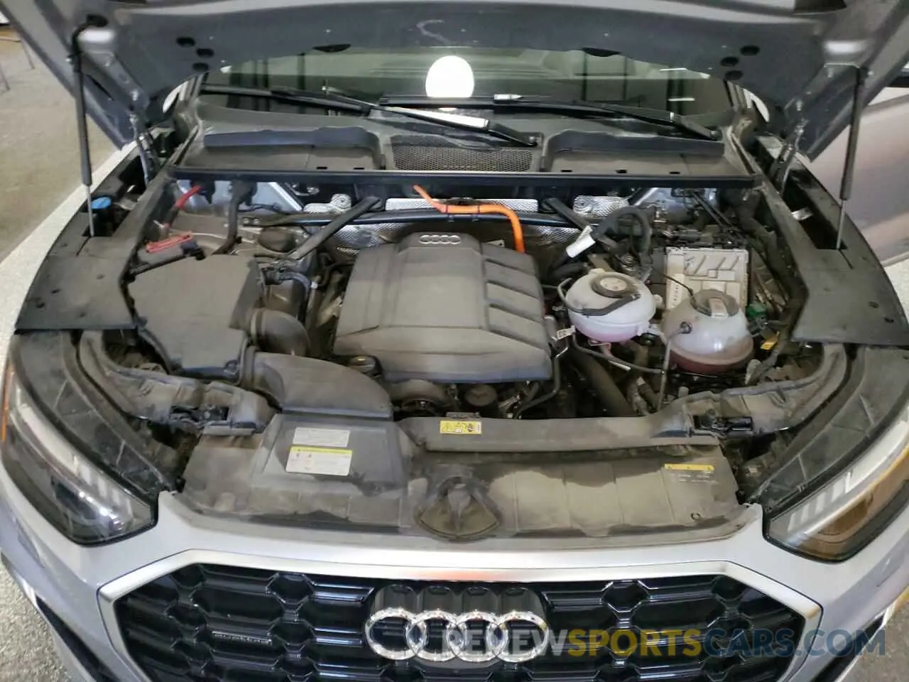 12 Photograph of a damaged car WA1F2BFY0N2084081 AUDI Q5 2022