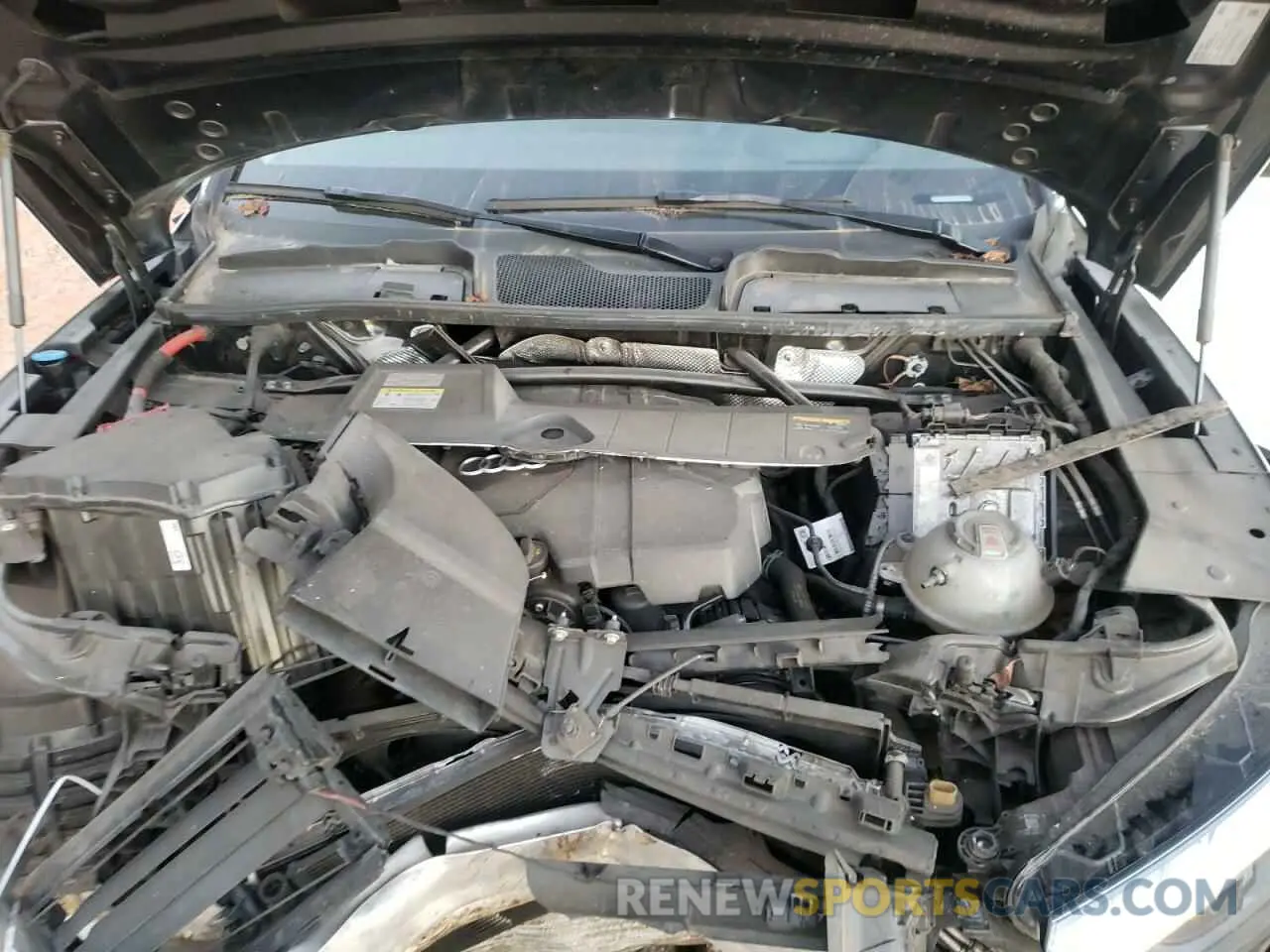 14 Photograph of a damaged car WA1FAAFY5N2027730 AUDI Q5 2022