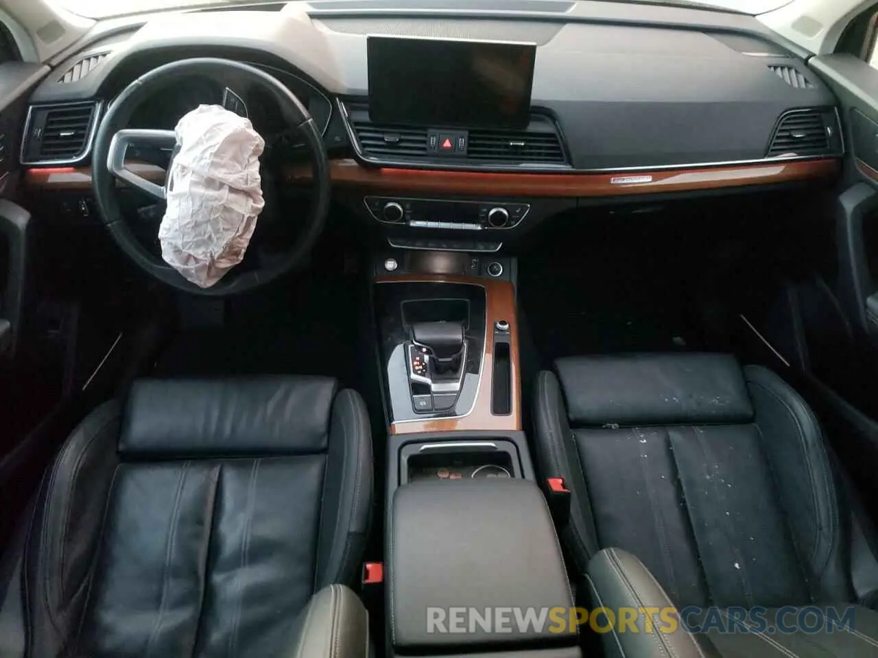 8 Photograph of a damaged car WA1FAAFY5N2027730 AUDI Q5 2022
