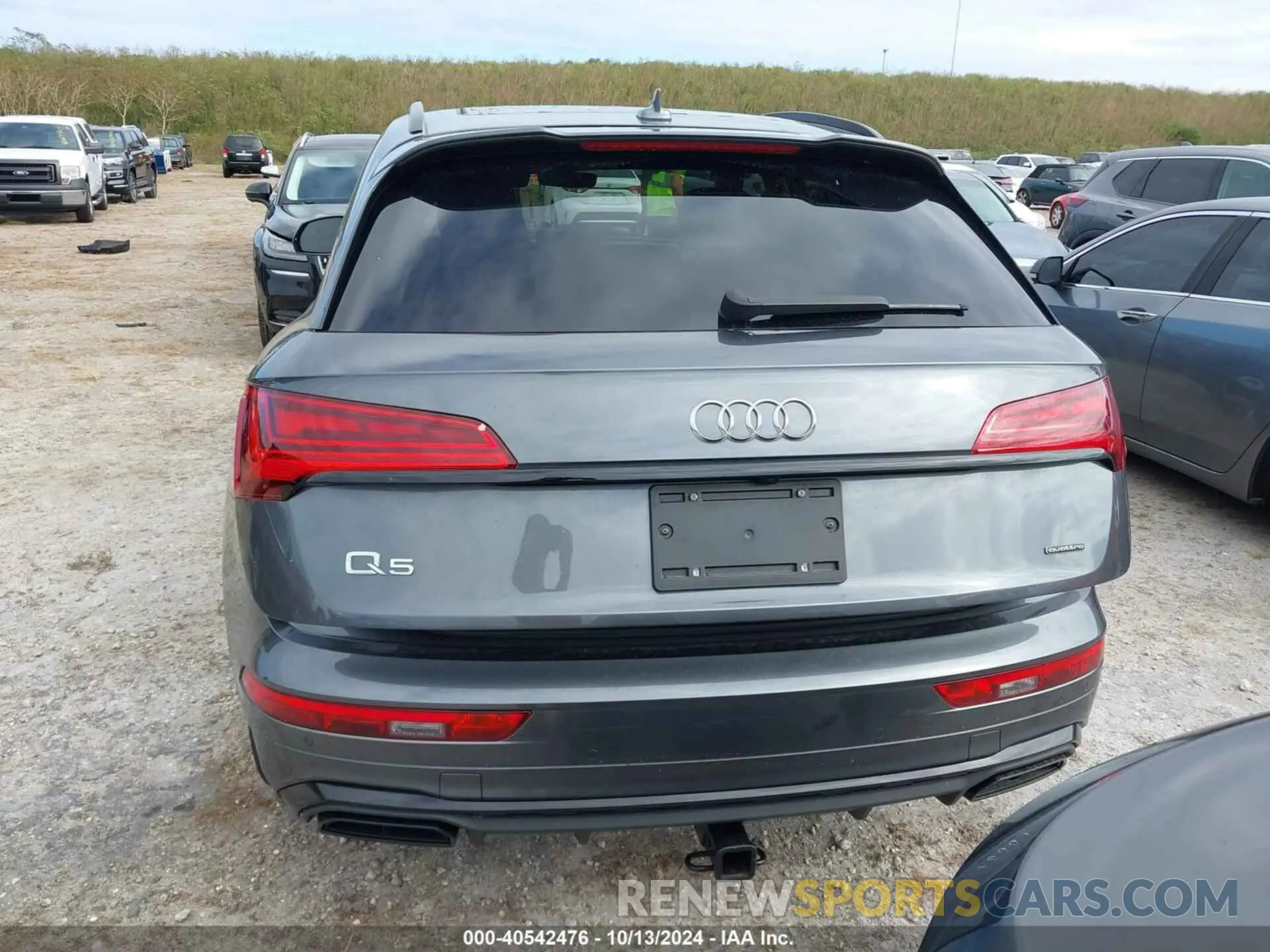16 Фотография поврежденного автомобиля WA1FAAFYXN2006548 AUDI Q5 2022
