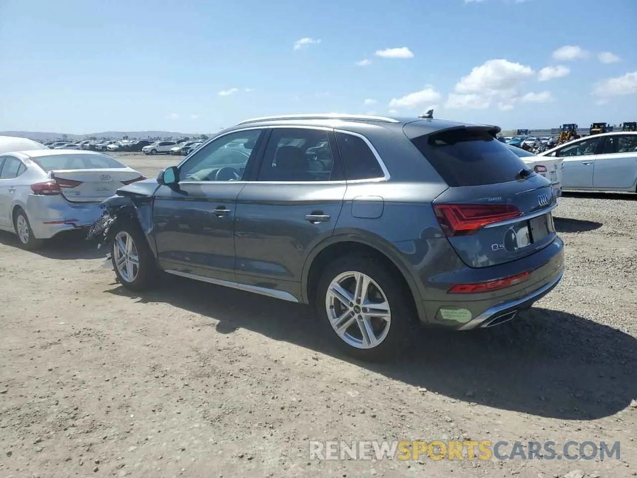 2 Фотография поврежденного автомобиля WA1G2AFY2N2098529 AUDI Q5 2022