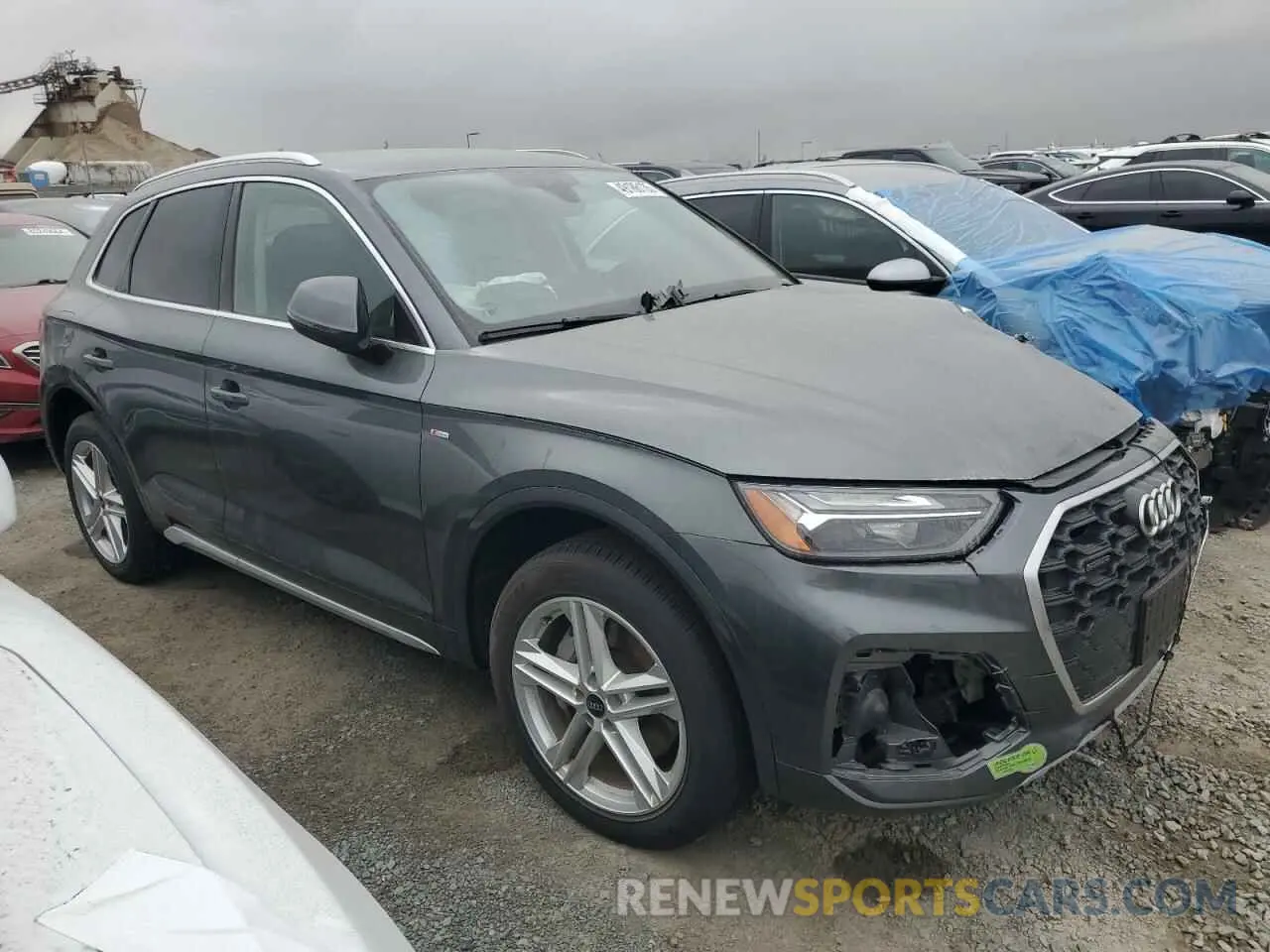 4 Фотография поврежденного автомобиля WA1G2AFY2N2098529 AUDI Q5 2022