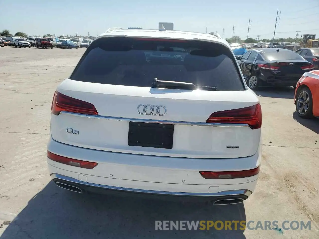 6 Photograph of a damaged car WA1GAAFY4N2062294 AUDI Q5 2022