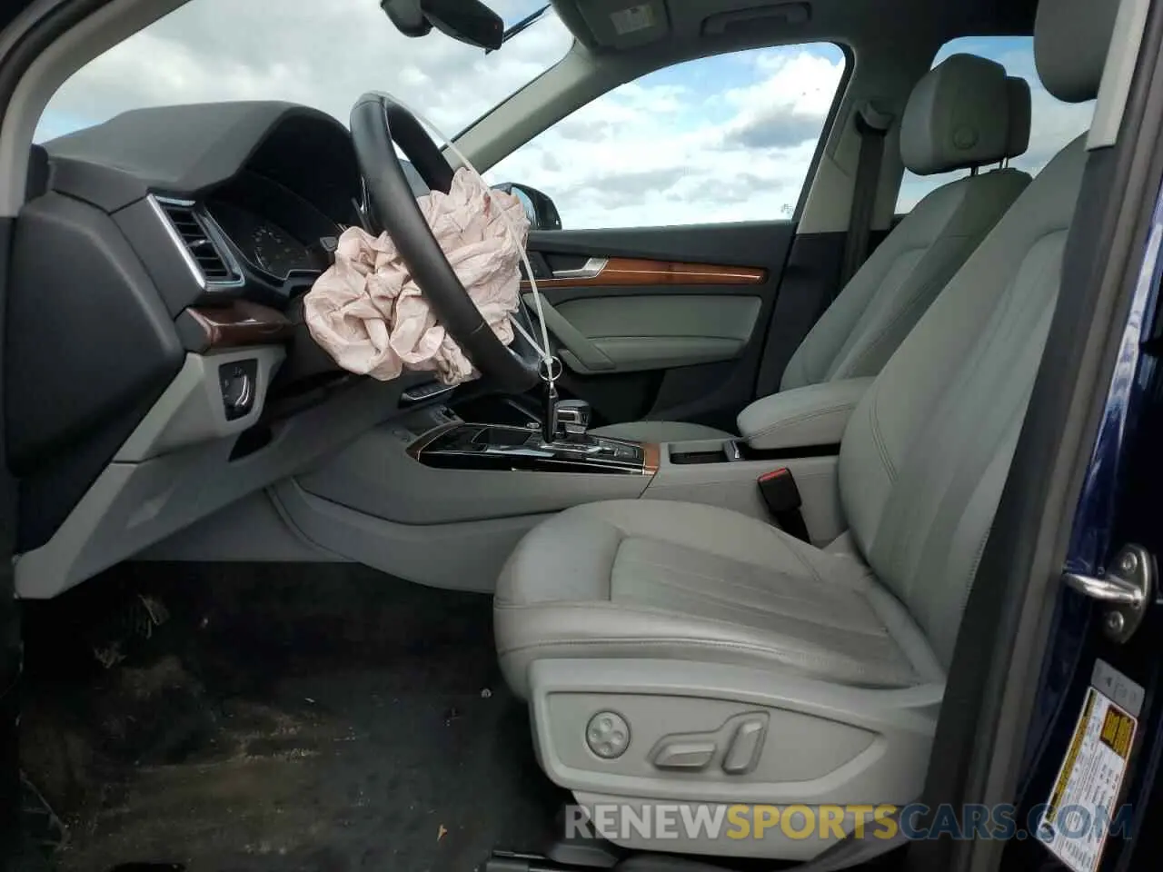 7 Фотография поврежденного автомобиля WA1GAAFY5N2082165 AUDI Q5 2022
