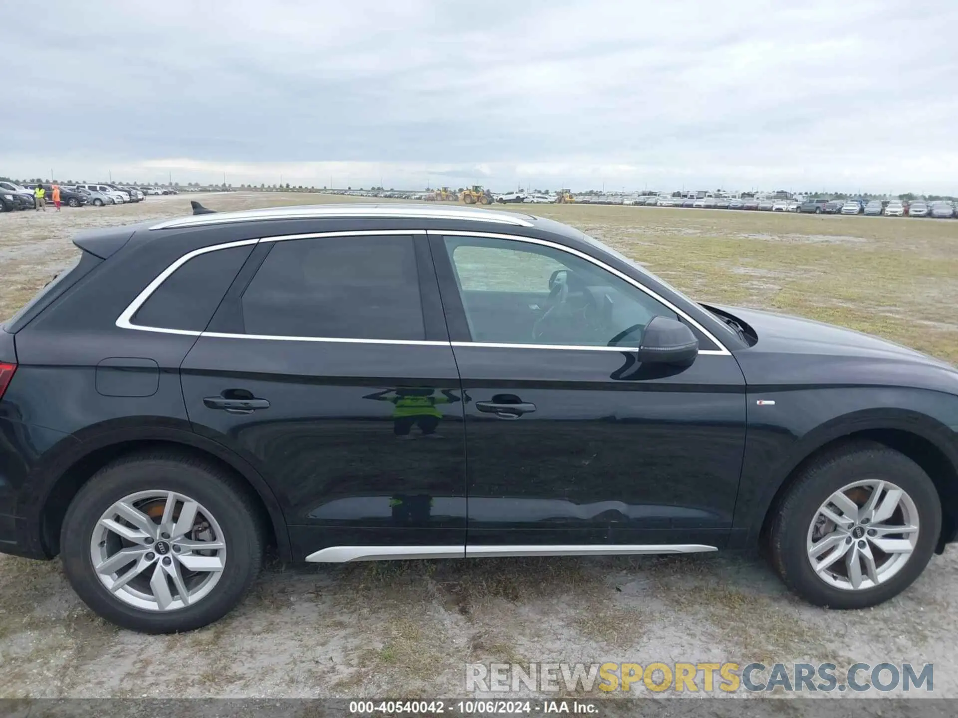 15 Фотография поврежденного автомобиля WA1GAAFY8N2004950 AUDI Q5 2022