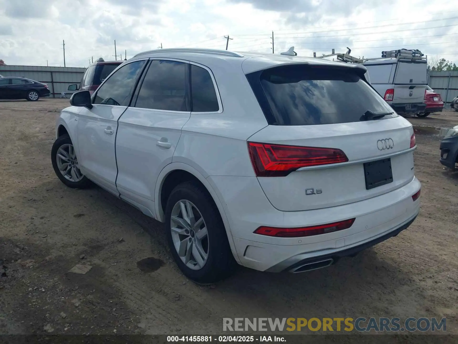 3 Фотография поврежденного автомобиля WA1GAAFY8N2017164 AUDI Q5 2022