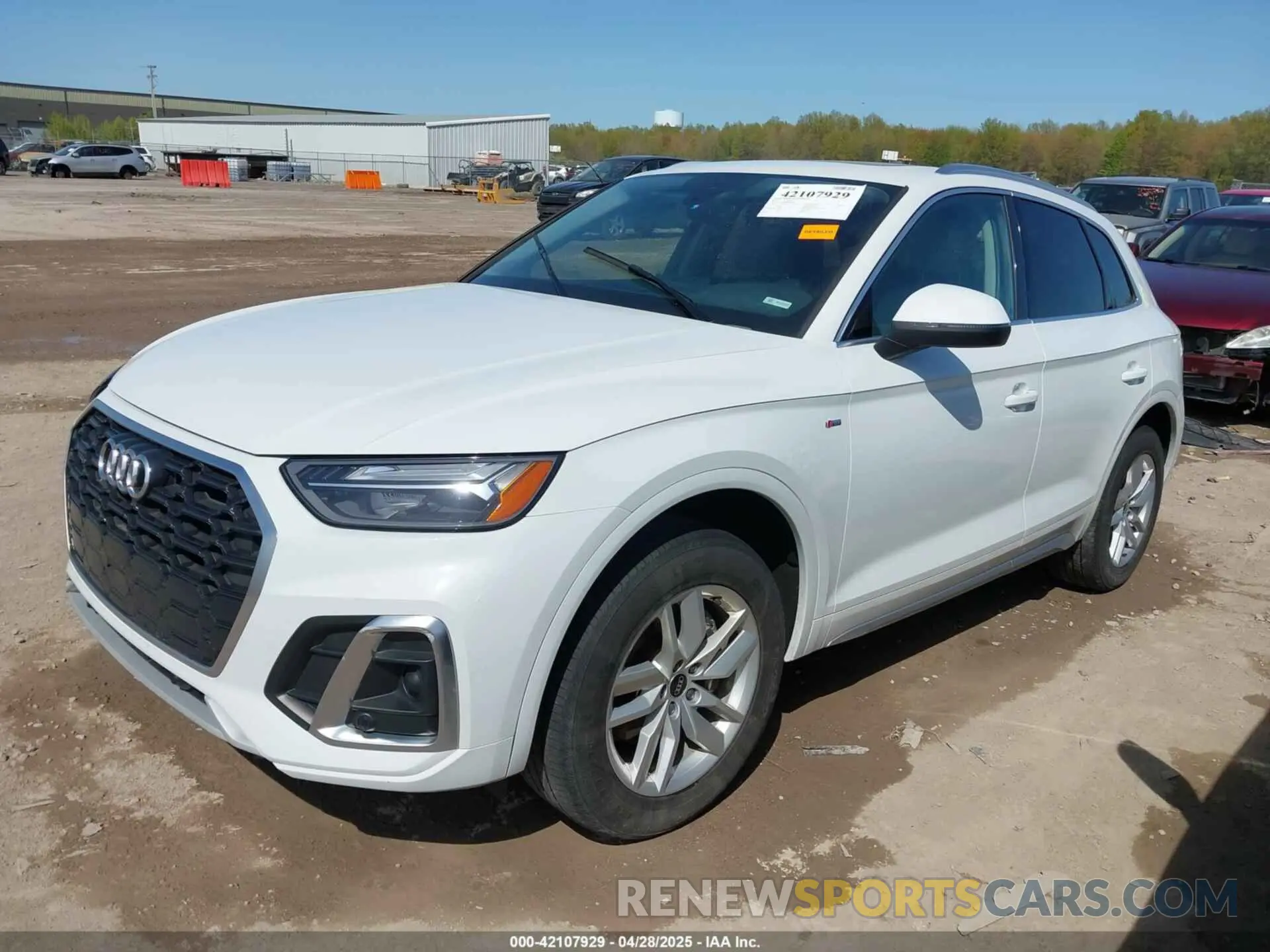2 Photograph of a damaged car WA1GAAFY8N2086002 AUDI Q5 2022