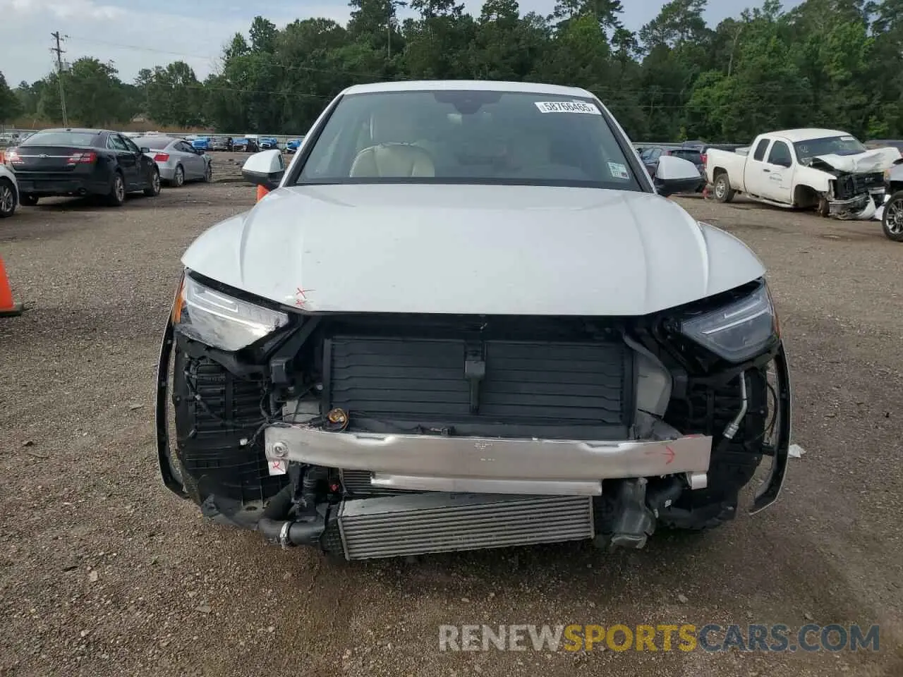 5 Photograph of a damaged car WA16AAFY0P2137734 AUDI Q5 2023