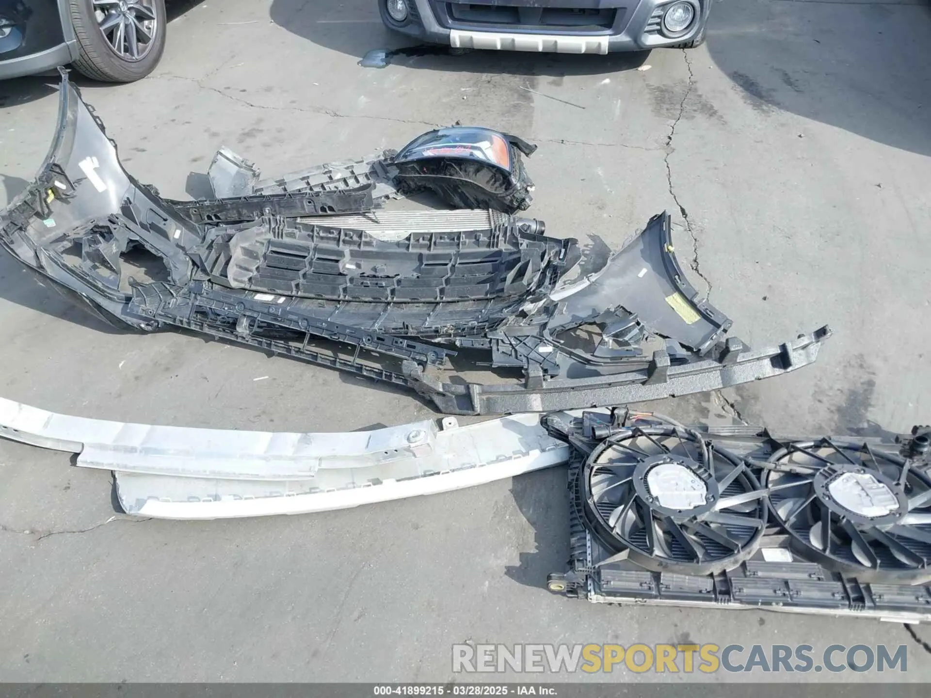17 Фотография поврежденного автомобиля WA1ABAFY0P2193566 AUDI Q5 2023