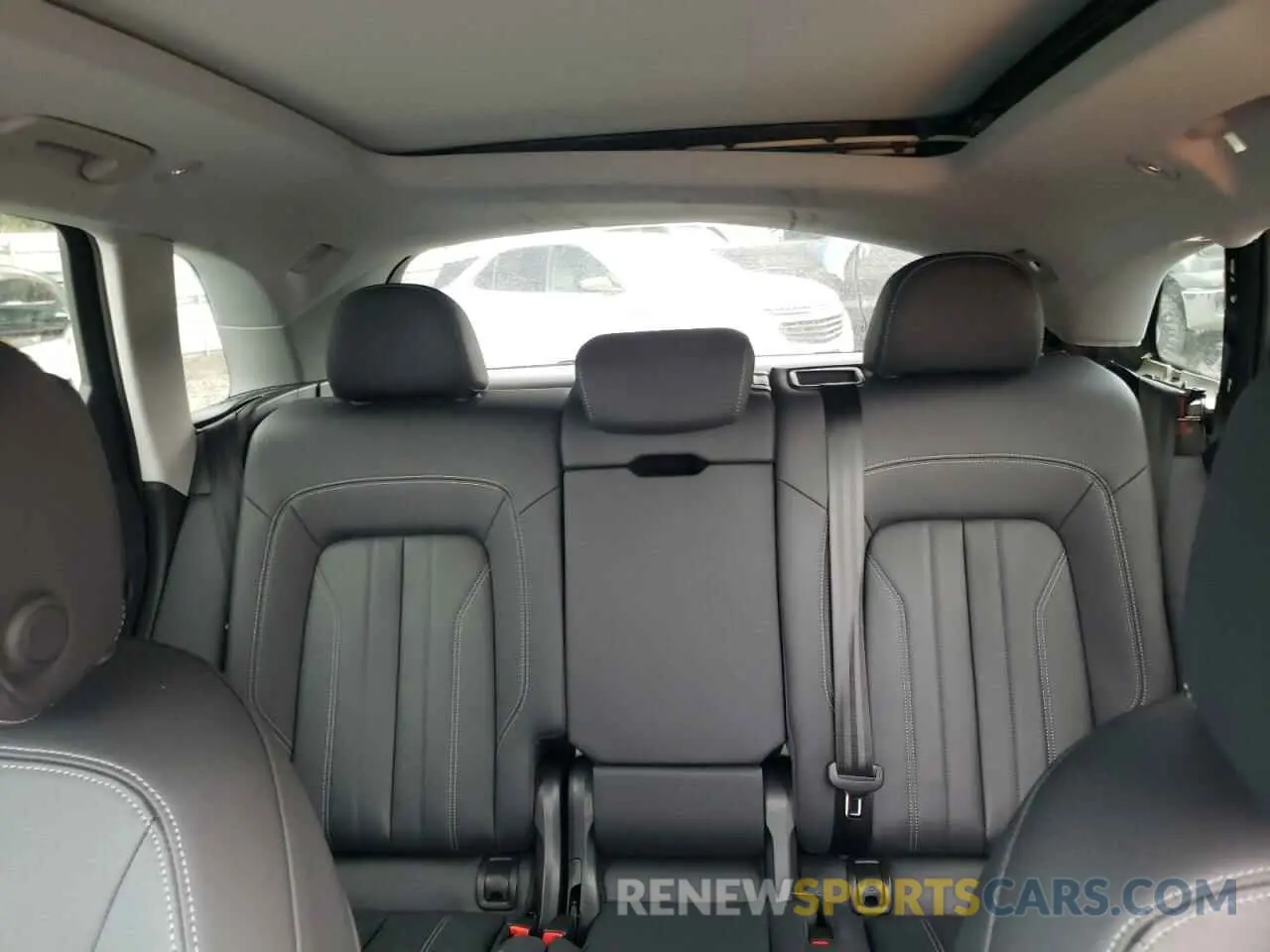 10 Фотография поврежденного автомобиля WA1ABAFY1P2069094 AUDI Q5 2023
