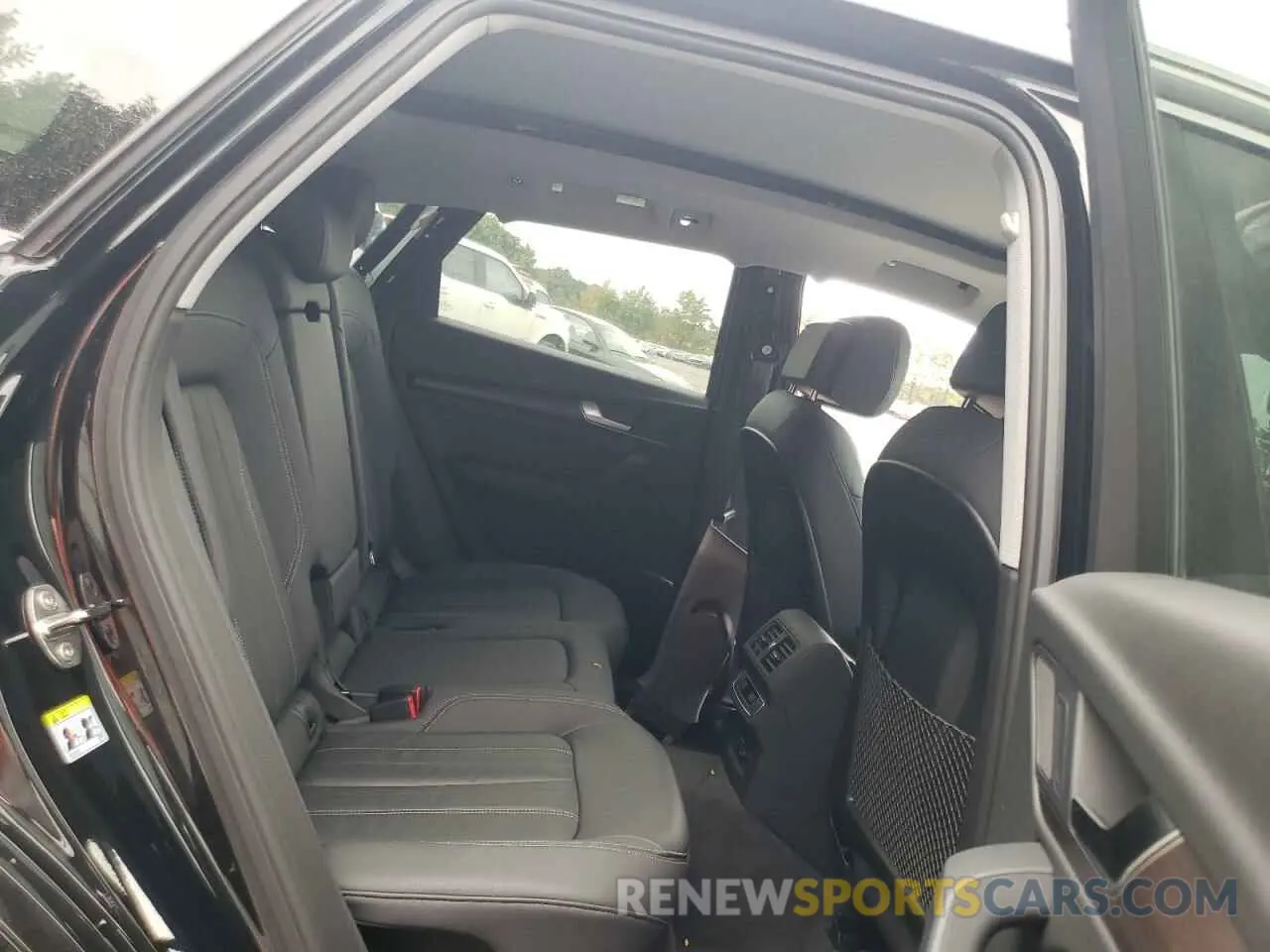 11 Фотография поврежденного автомобиля WA1ABAFY1P2069094 AUDI Q5 2023