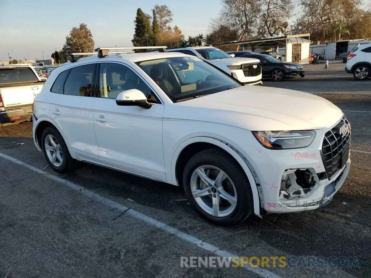 4 Photograph of a damaged car WA1ABAFY1P2145767 AUDI Q5 2023