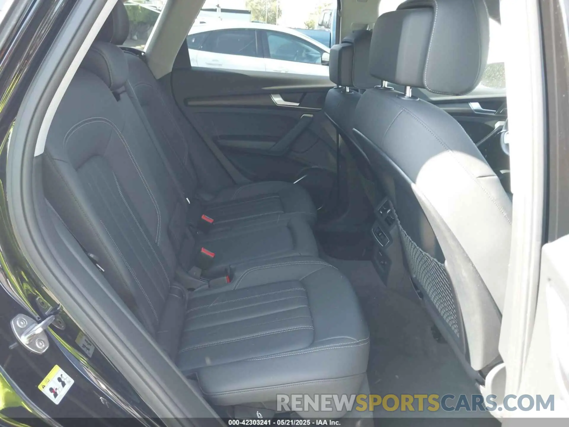 8 Photograph of a damaged car WA1ABAFY1P2188442 AUDI Q5 2023