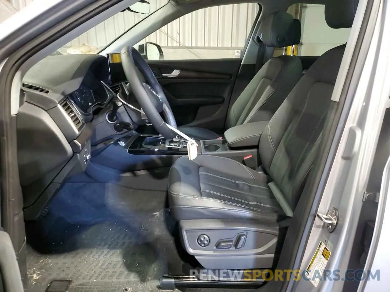 7 Photograph of a damaged car WA1ABAFY4P2132317 AUDI Q5 2023