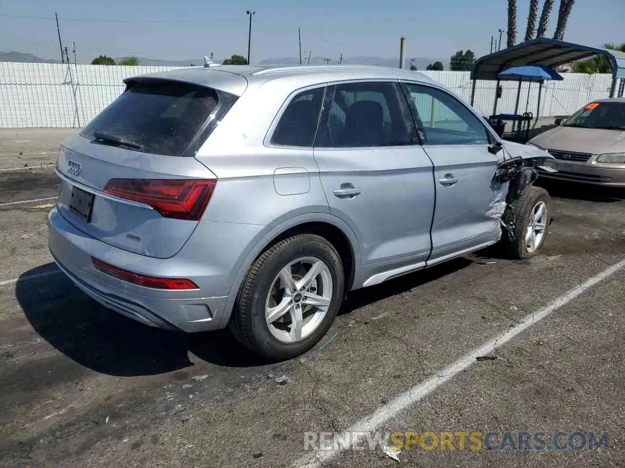 3 Photograph of a damaged car WA1ABAFY8P2108795 AUDI Q5 2023