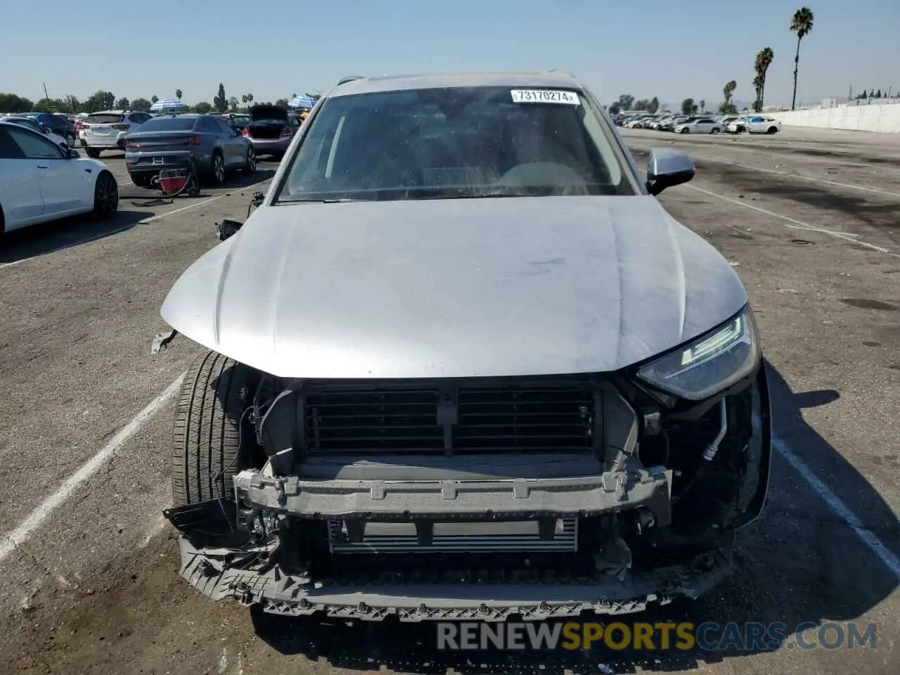 5 Photograph of a damaged car WA1ABAFY8P2108795 AUDI Q5 2023