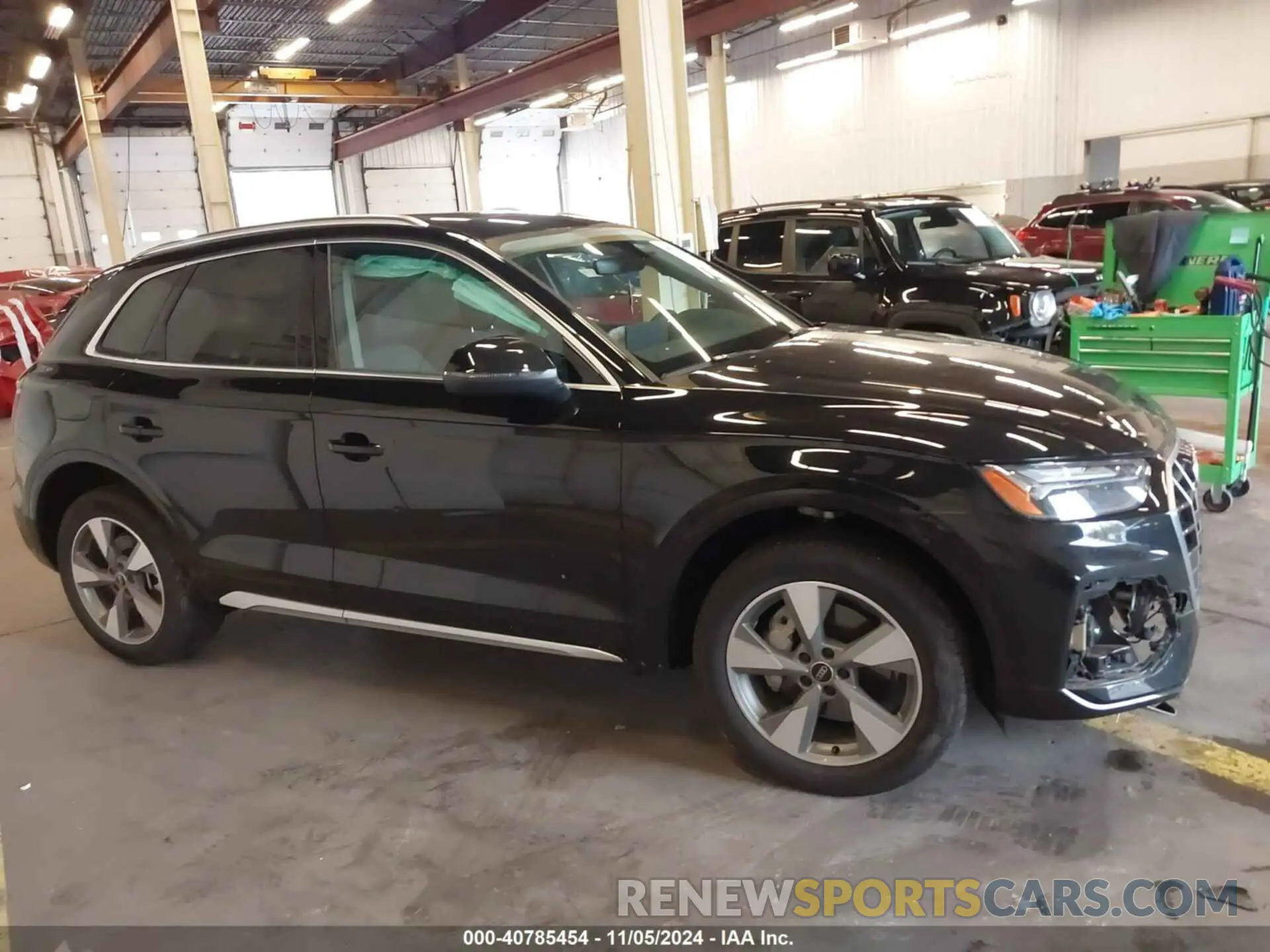 13 Photograph of a damaged car WA1ABAFYXP2068221 AUDI Q5 2023